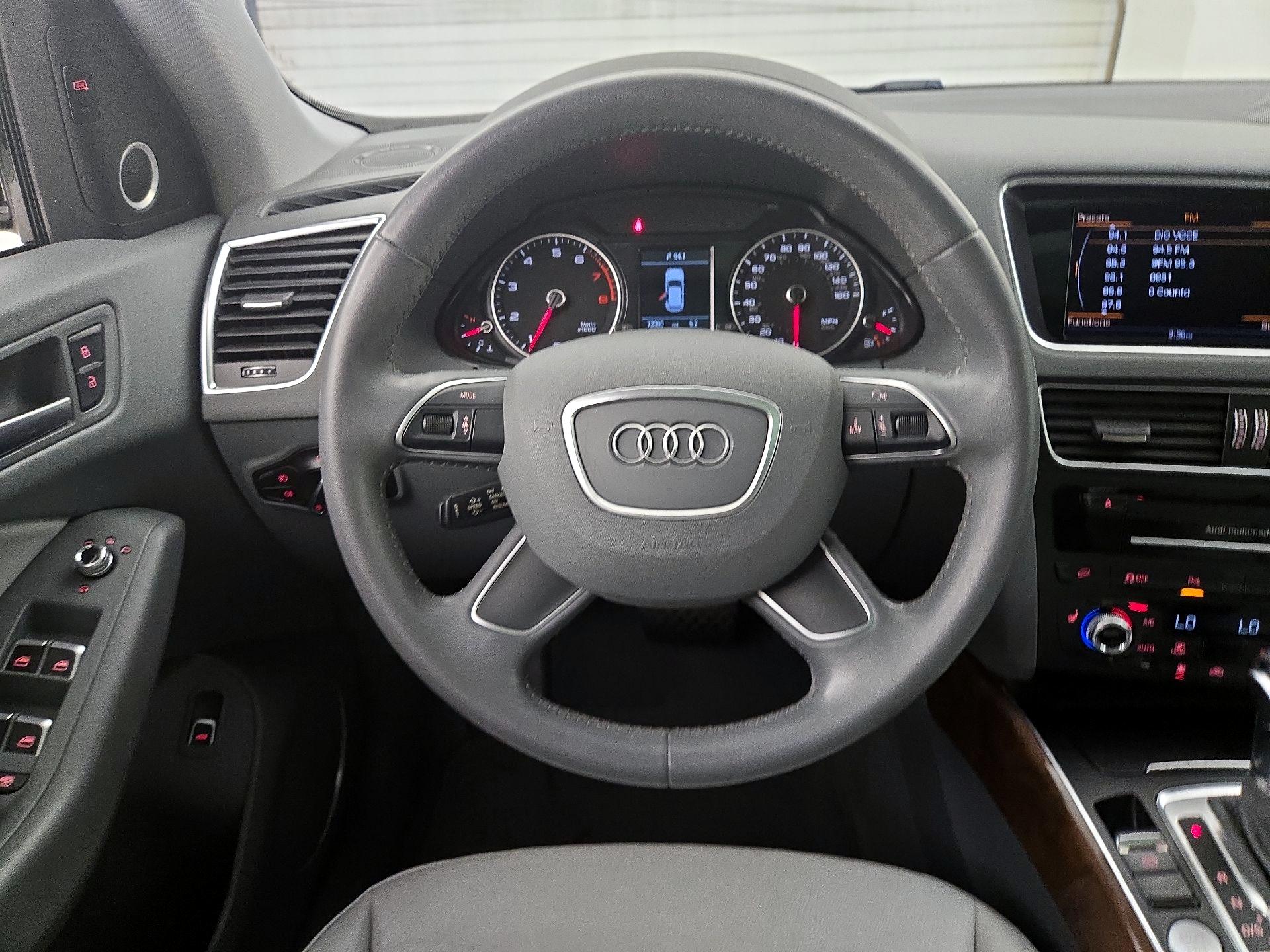 Thumbnail: 2016 Audi Q5 - 10
