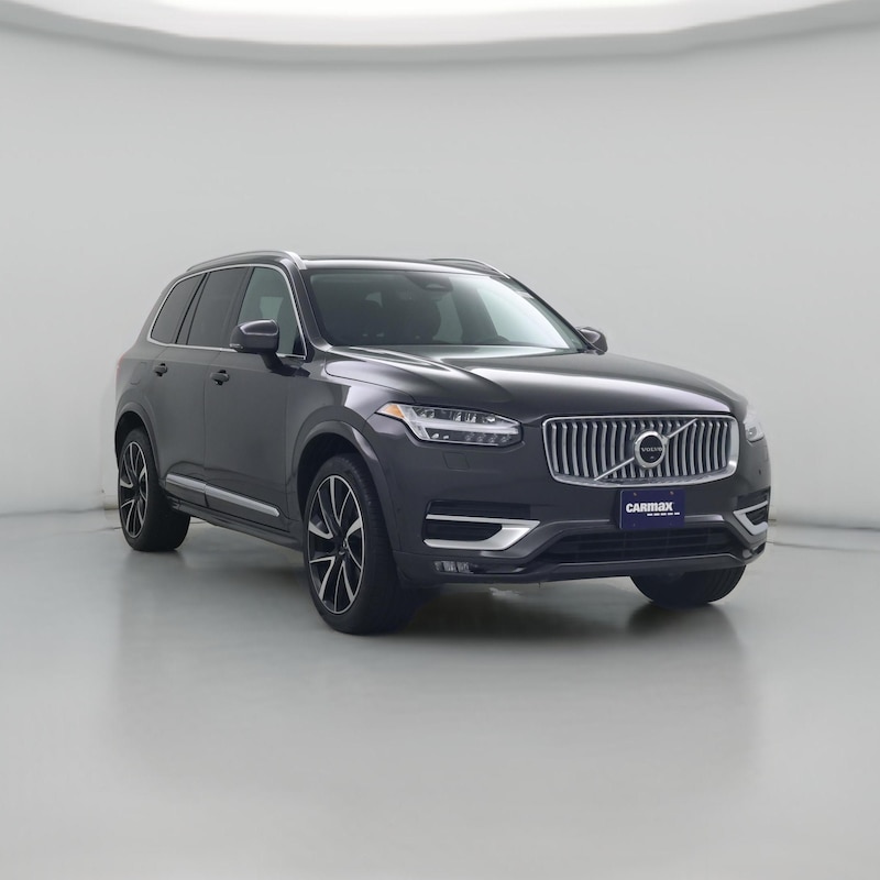 2023 Volvo XC90 B6 Plus
