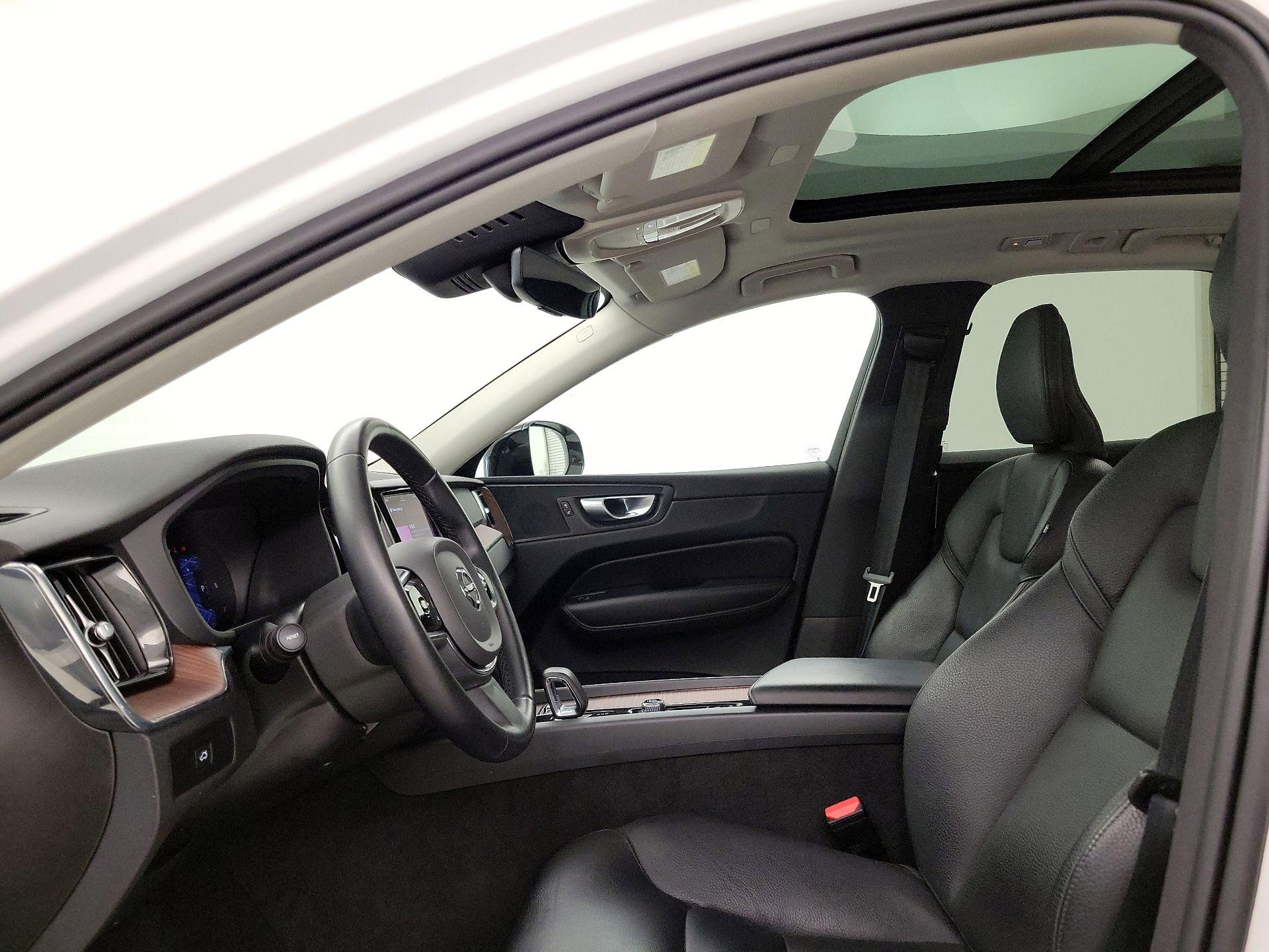 Thumbnail: 2024 Volvo XC60 - 19