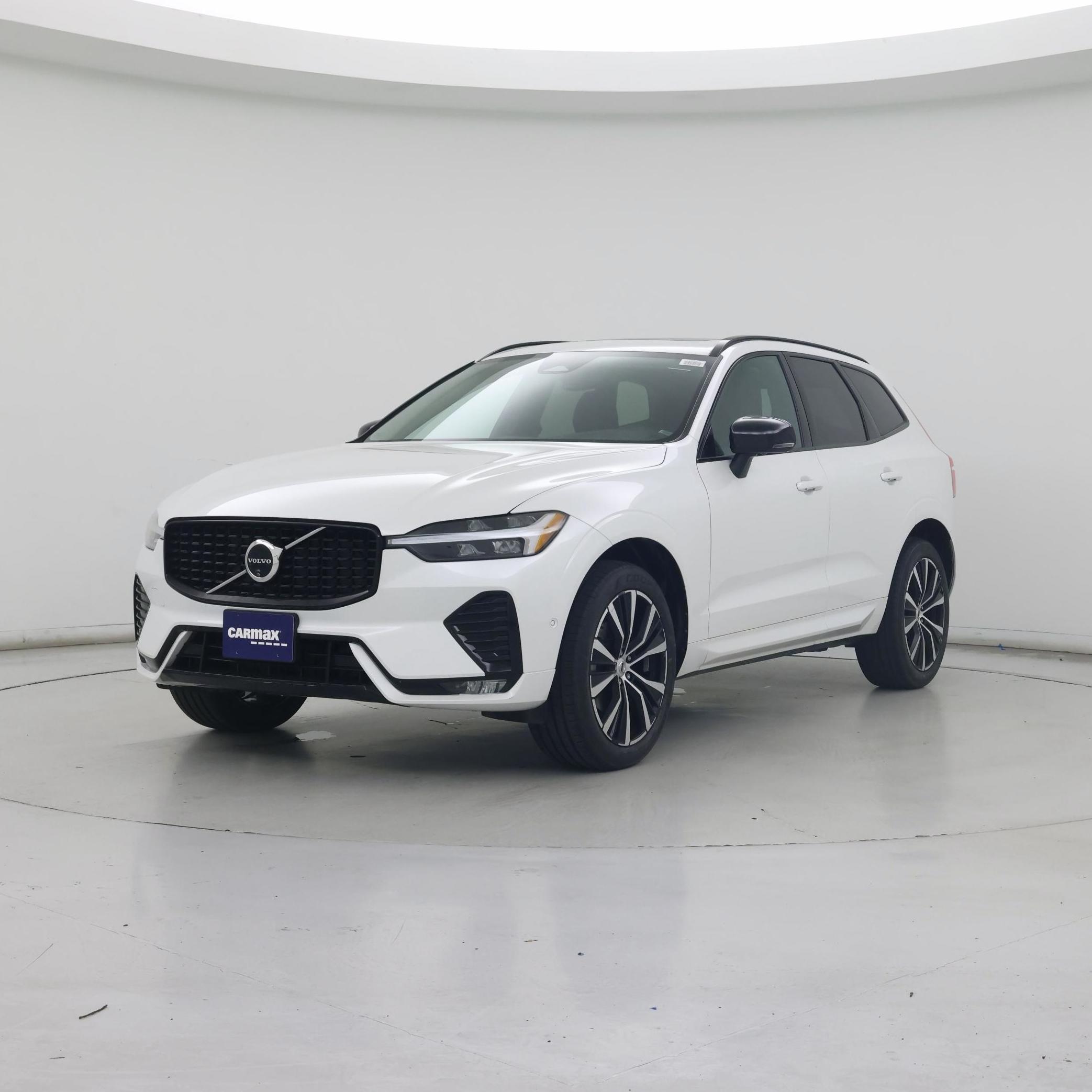 Thumbnail: 2024 Volvo XC60 - 4