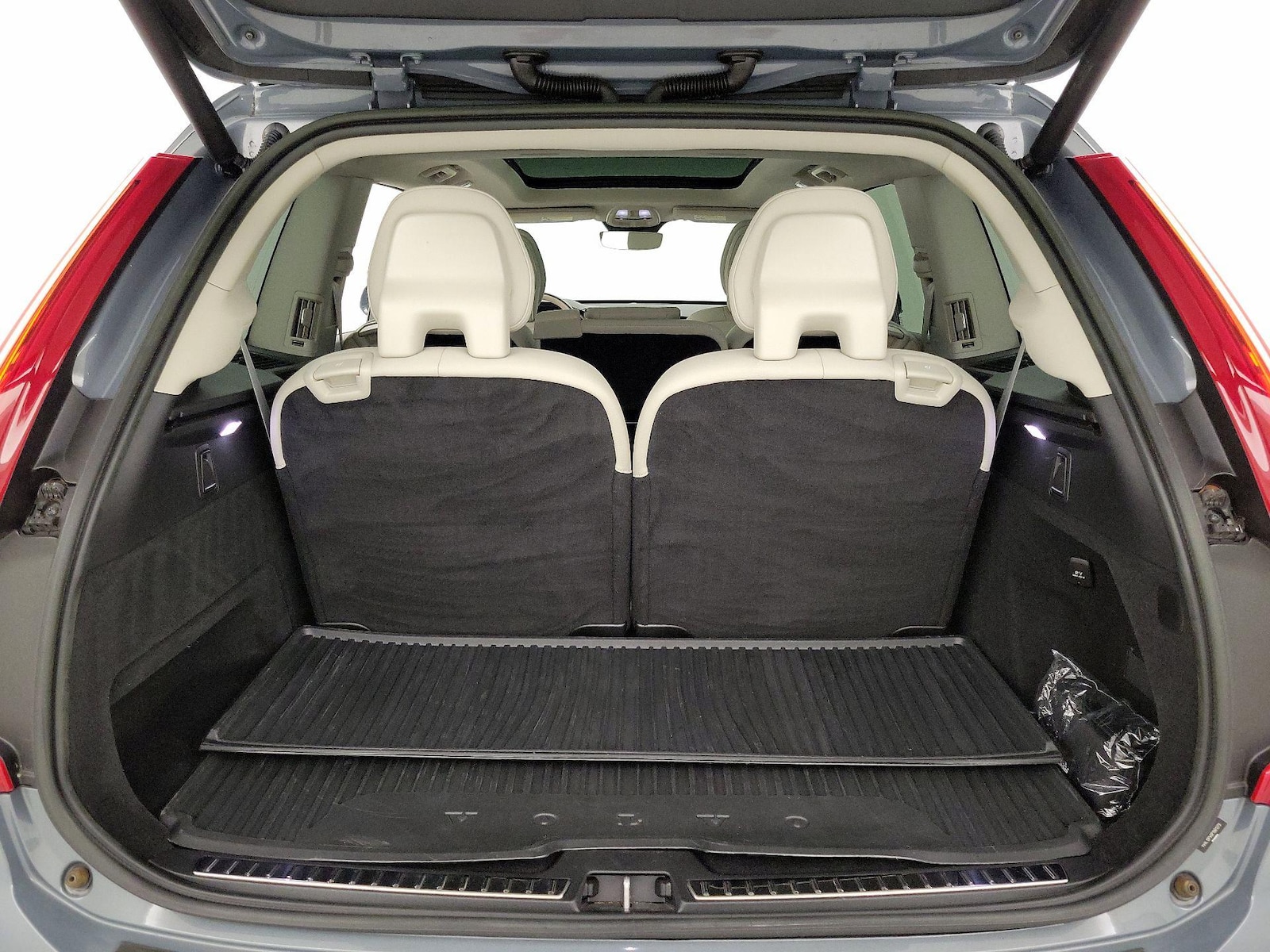 2023 Volvo XC90 Core - Photo 22