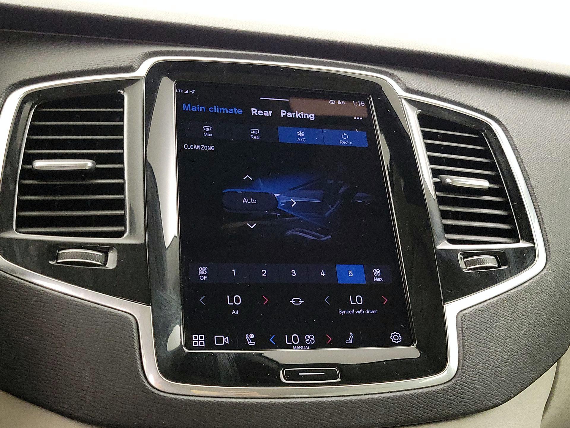Thumbnail: 2023 Volvo XC90 - 16