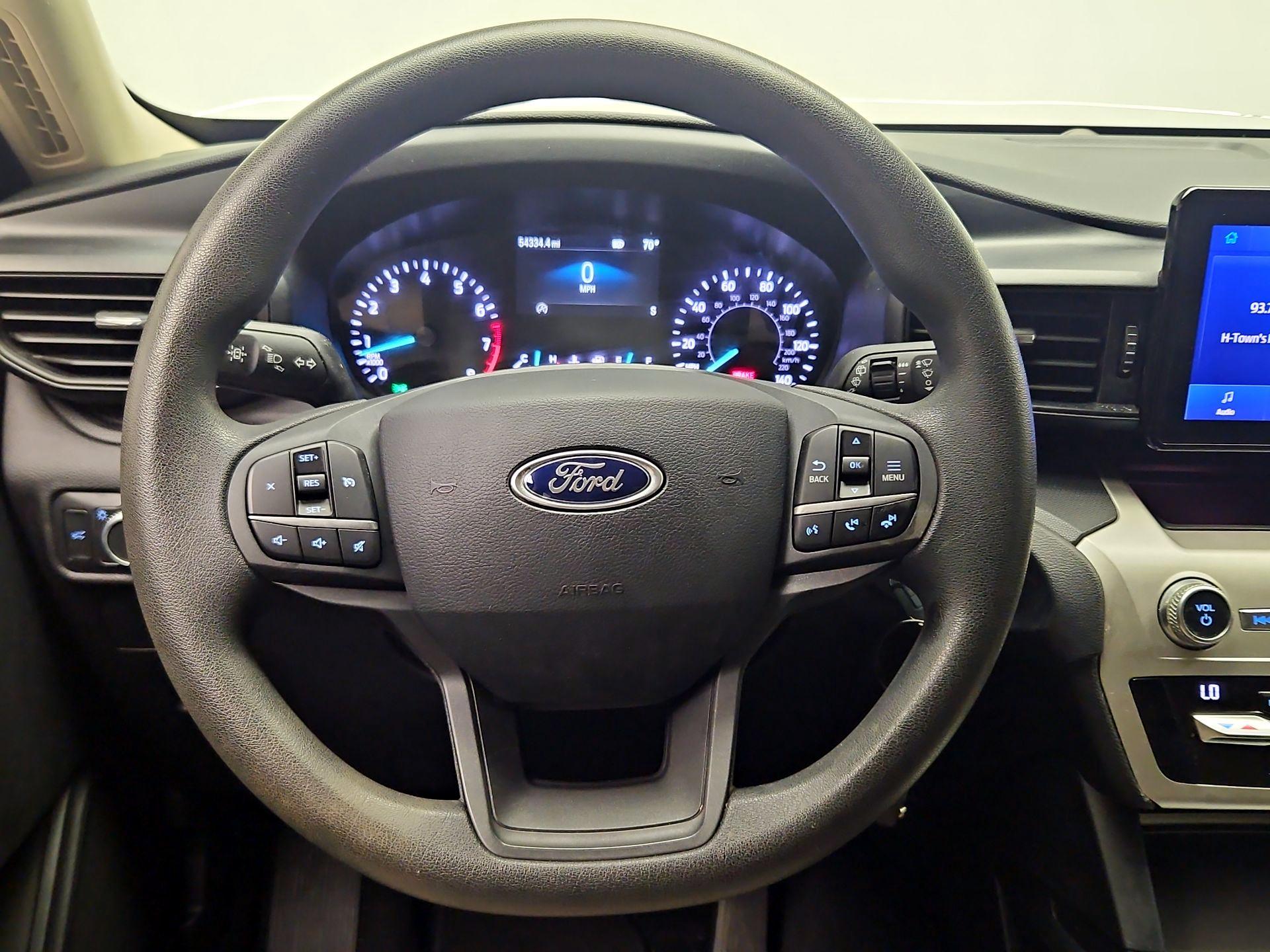 Thumbnail: 2021 Ford Explorer - 10