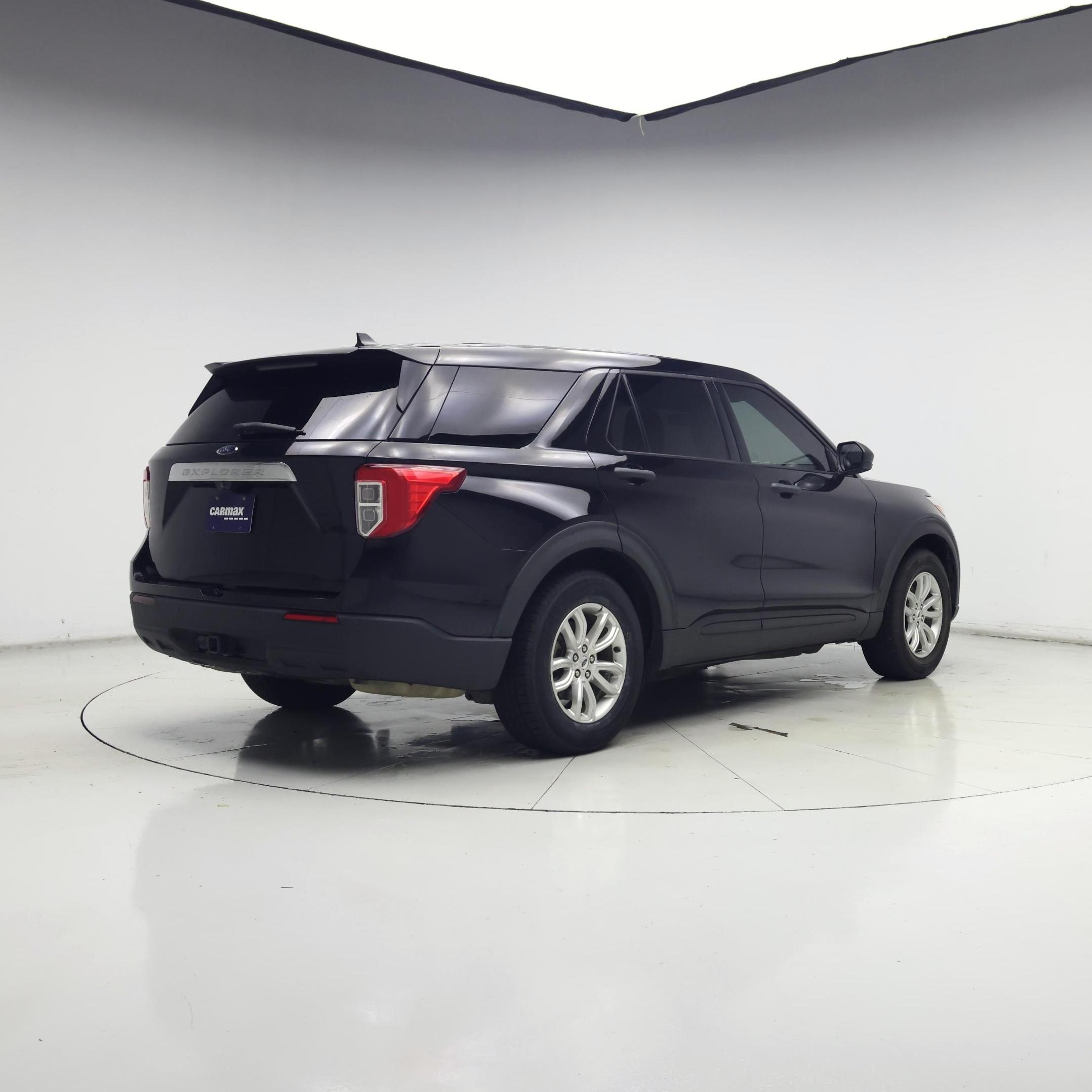 Thumbnail: 2021 Ford Explorer - 8