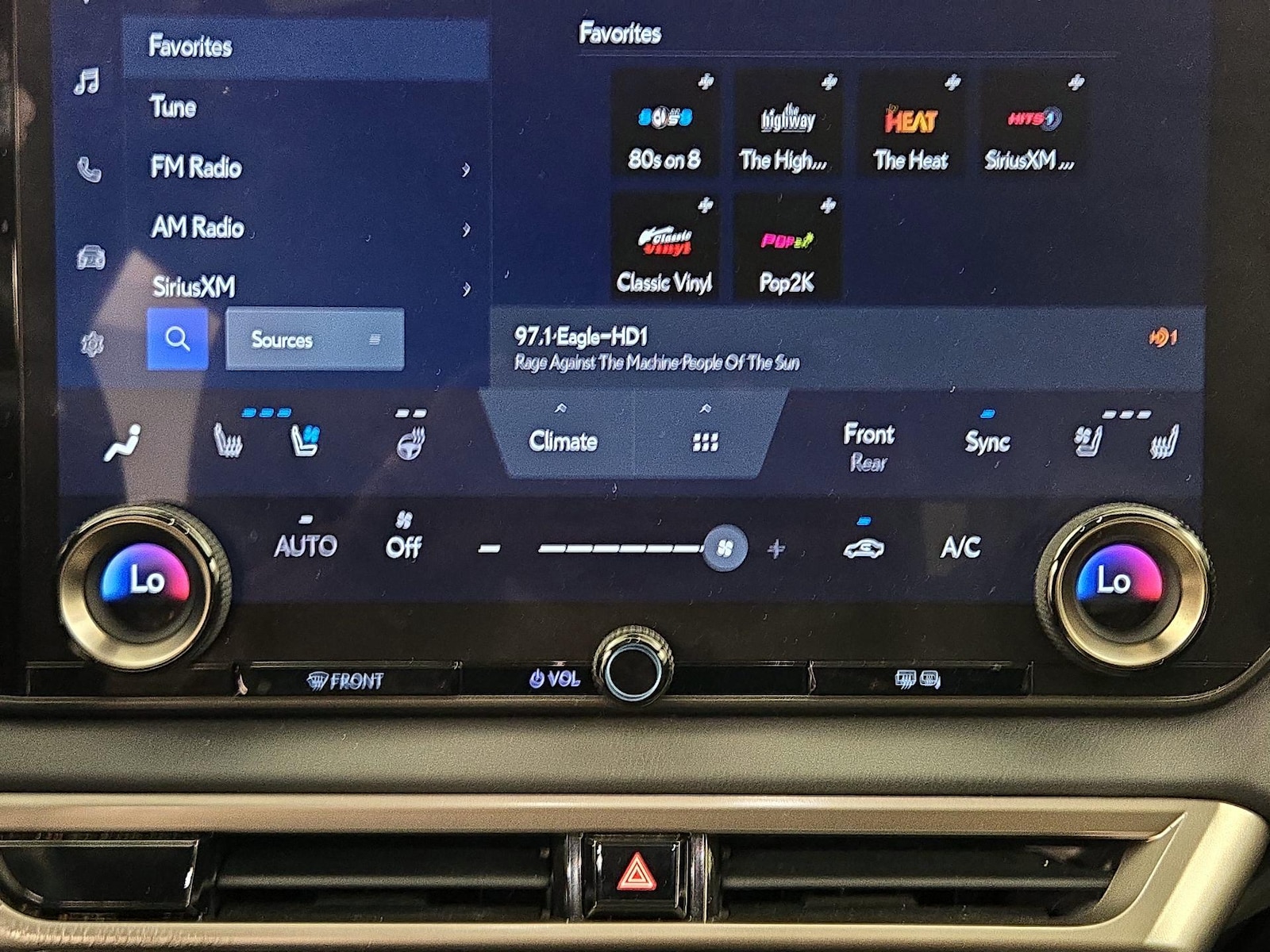 2023 Lexus RX 350 - Photo 17