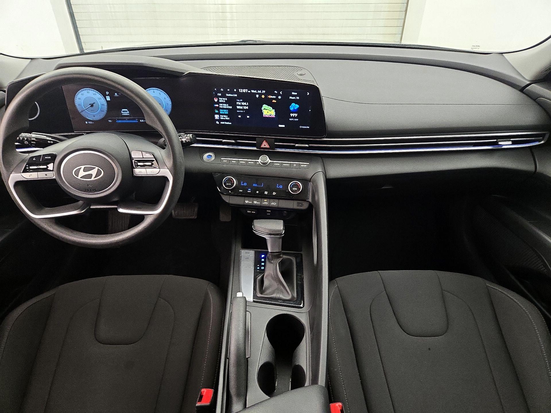 Thumbnail: 2024 Hyundai Elantra - 9