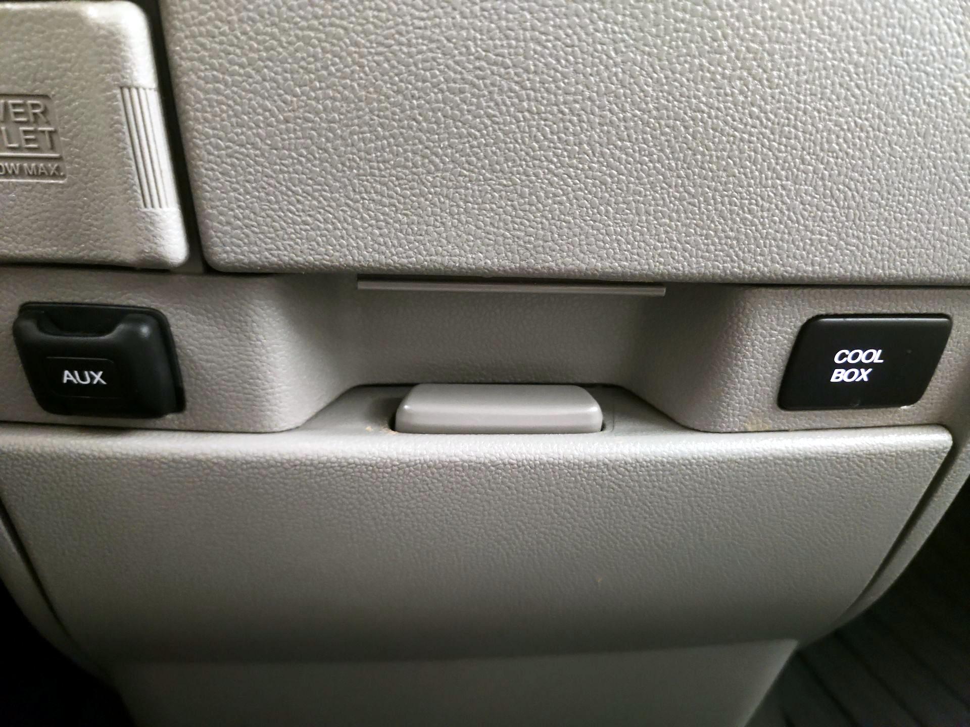 Thumbnail: 2017 Honda Odyssey - 18