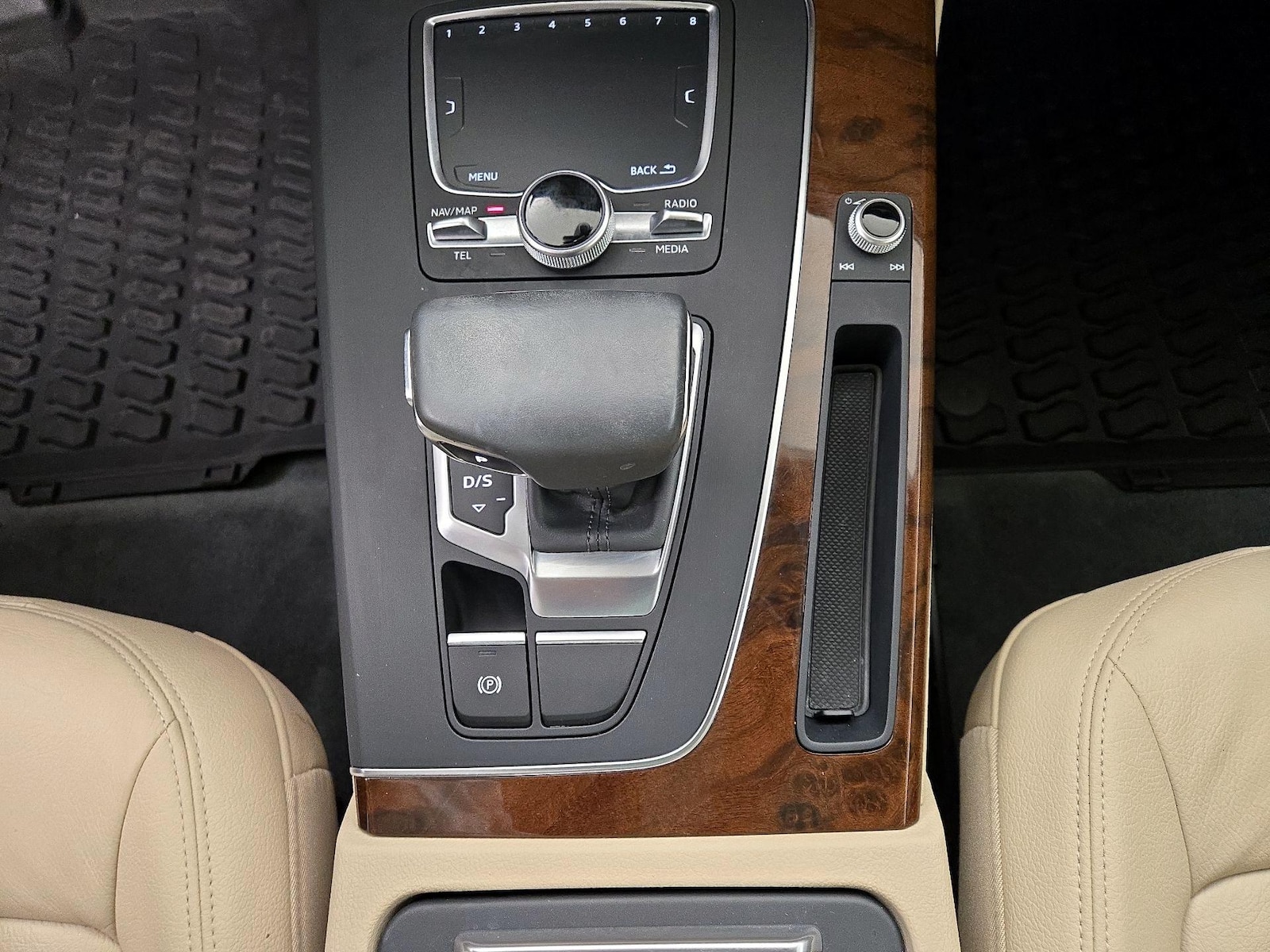 2018 Audi Q5 Premium Plus - Photo 19
