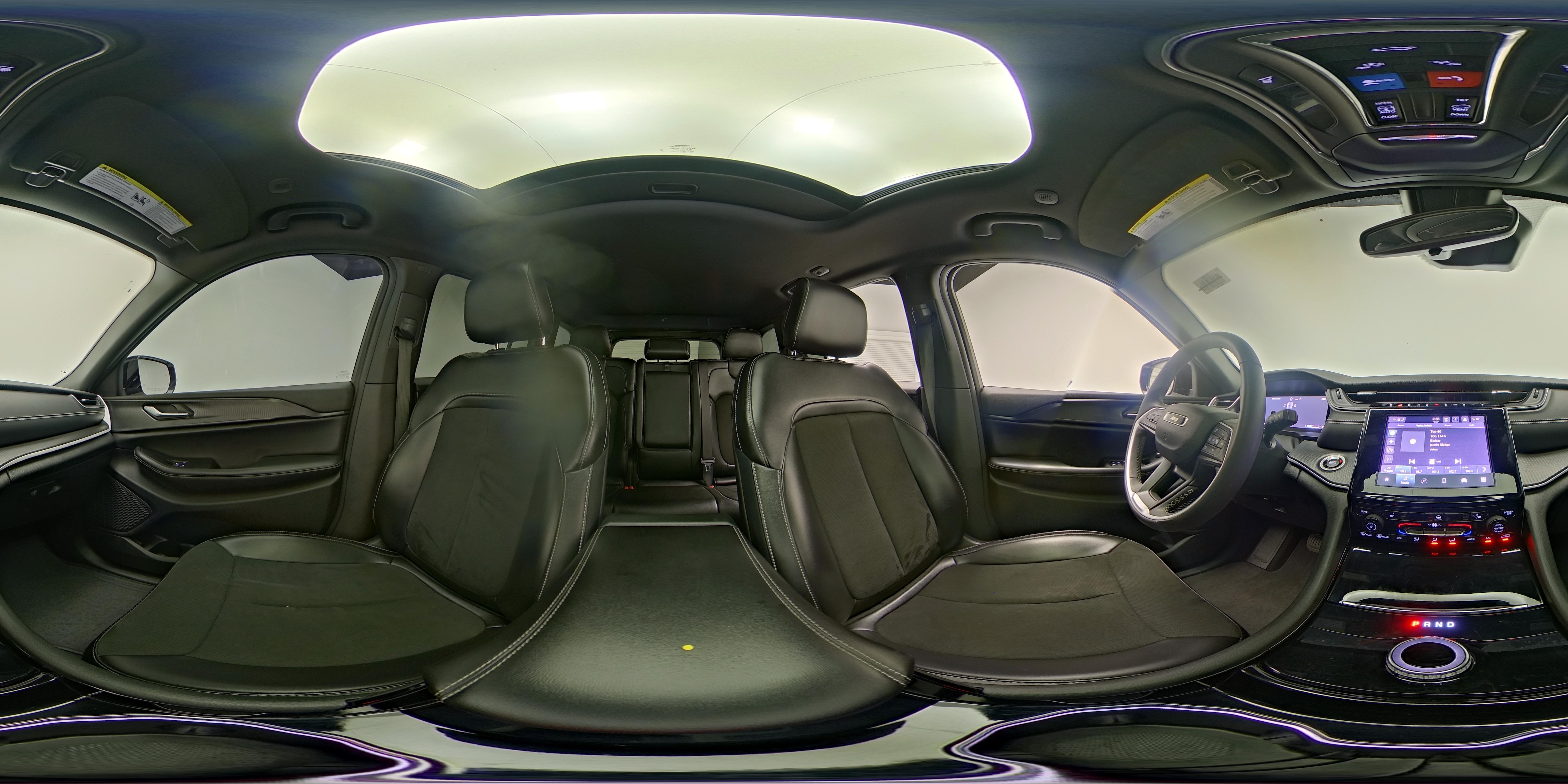 2023 Jeep Grand Cherokee Altitude - Photo 25