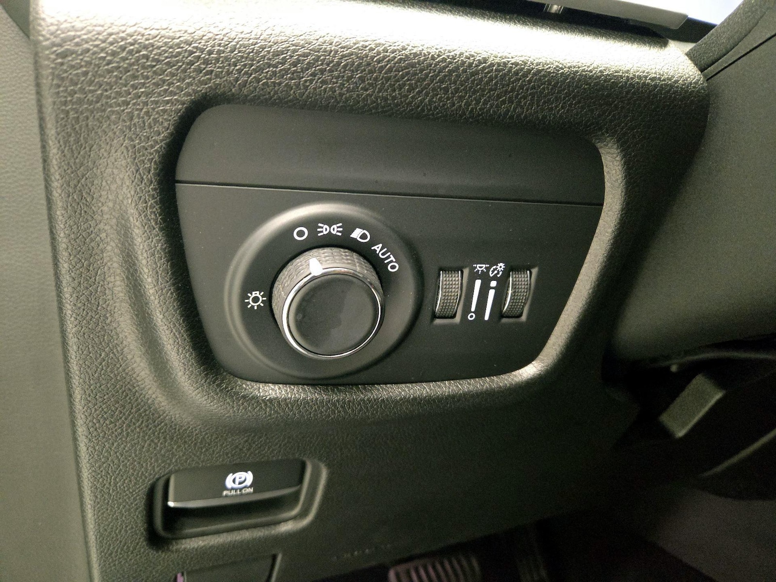 2023 Jeep Grand Cherokee Altitude - Photo 14