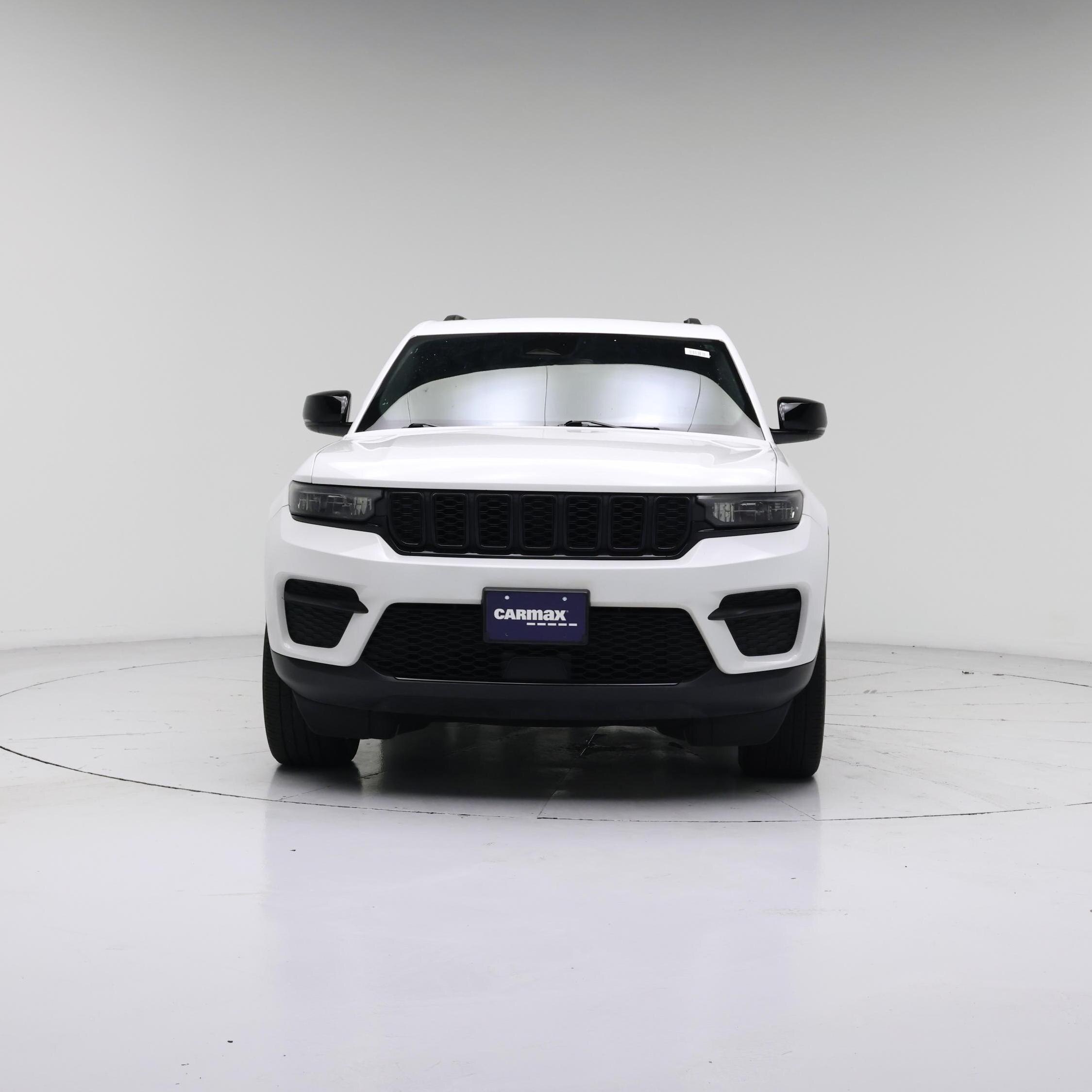 Thumbnail: 2023 Jeep Grand Cherokee - 5