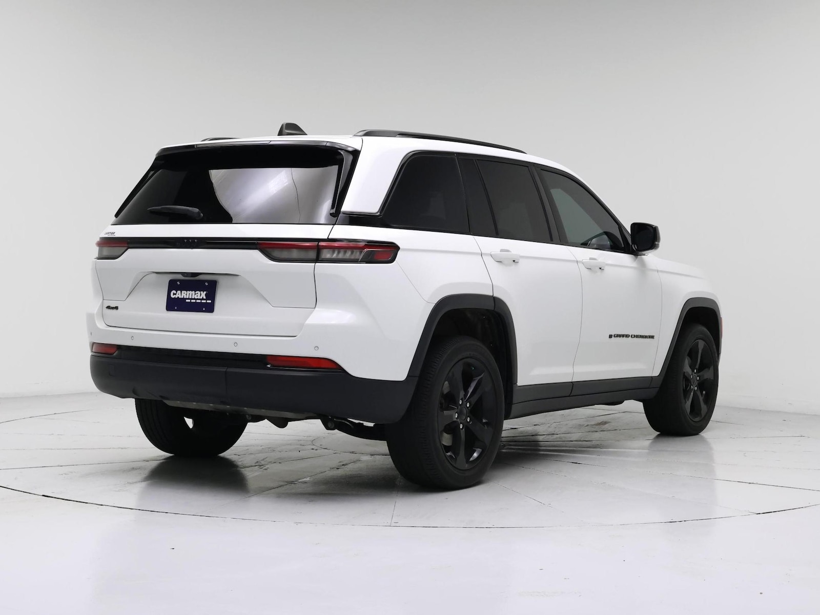 2023 Jeep Grand Cherokee Altitude - Photo 9