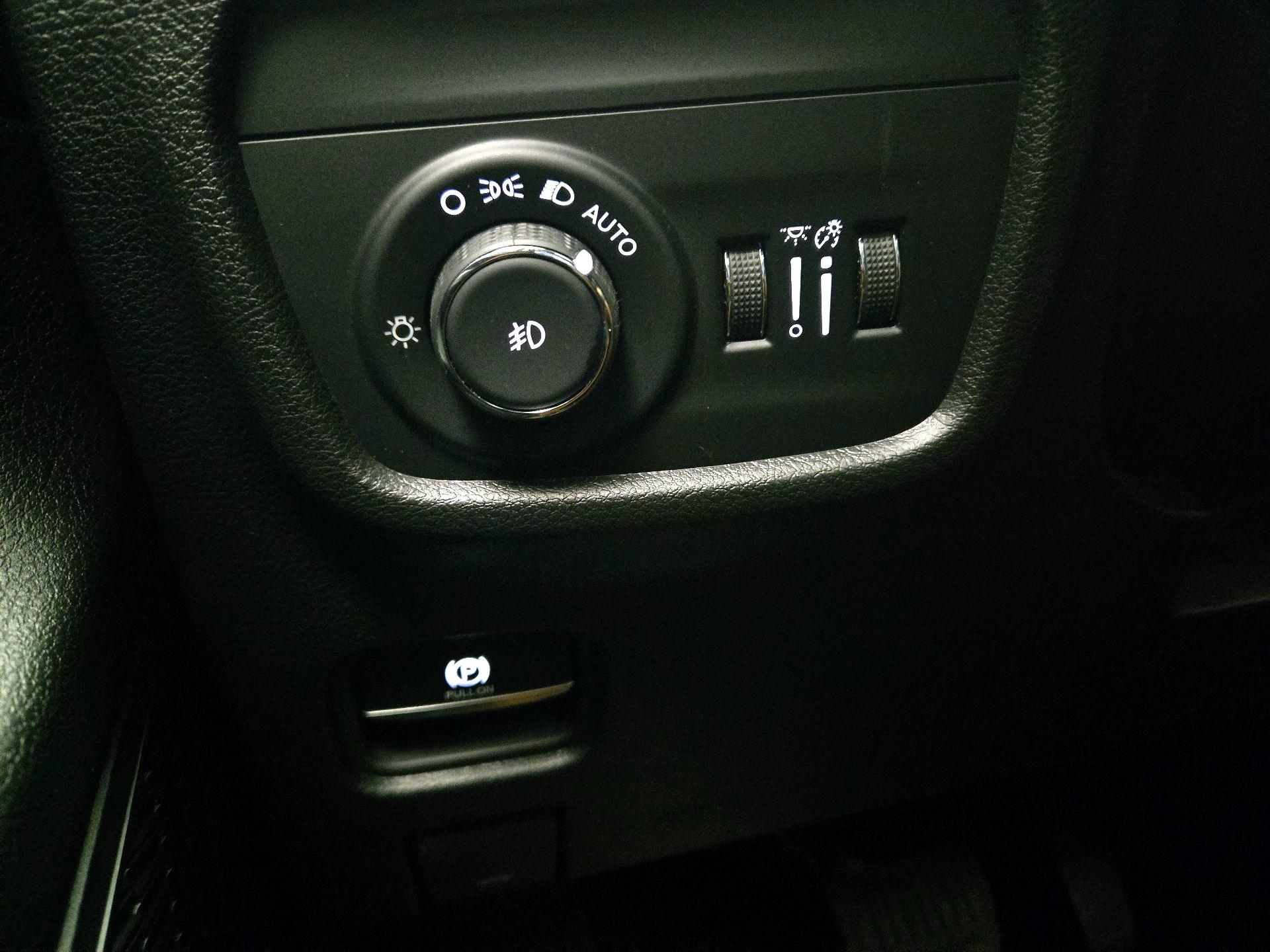 Thumbnail: 2023 Jeep Grand Cherokee - 13