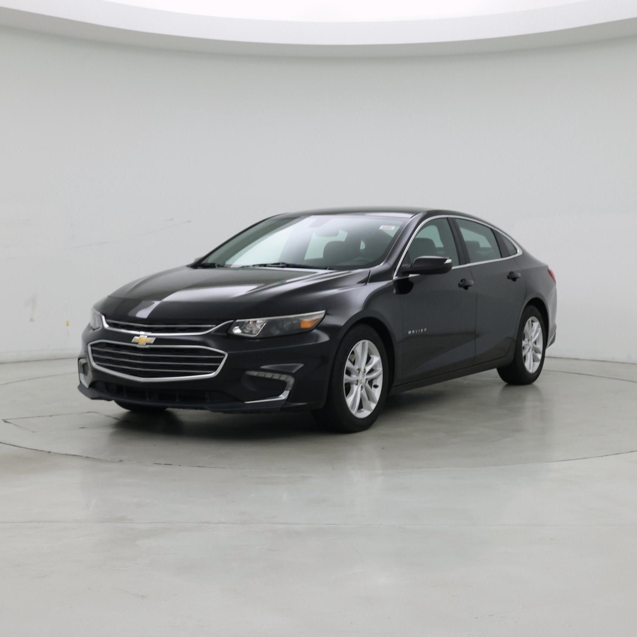 Thumbnail: 2017 Chevrolet Malibu - 4