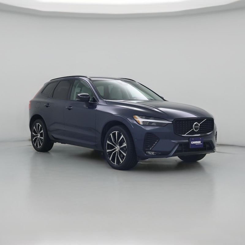 2024 Volvo XC60 B5 Plus Dark Theme