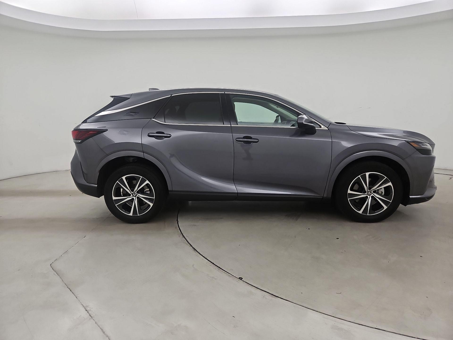 Thumbnail: 2023 Lexus RX - 4