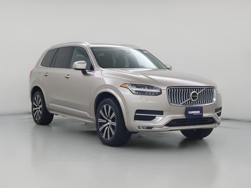 2023 Volvo XC90 B5 Plus