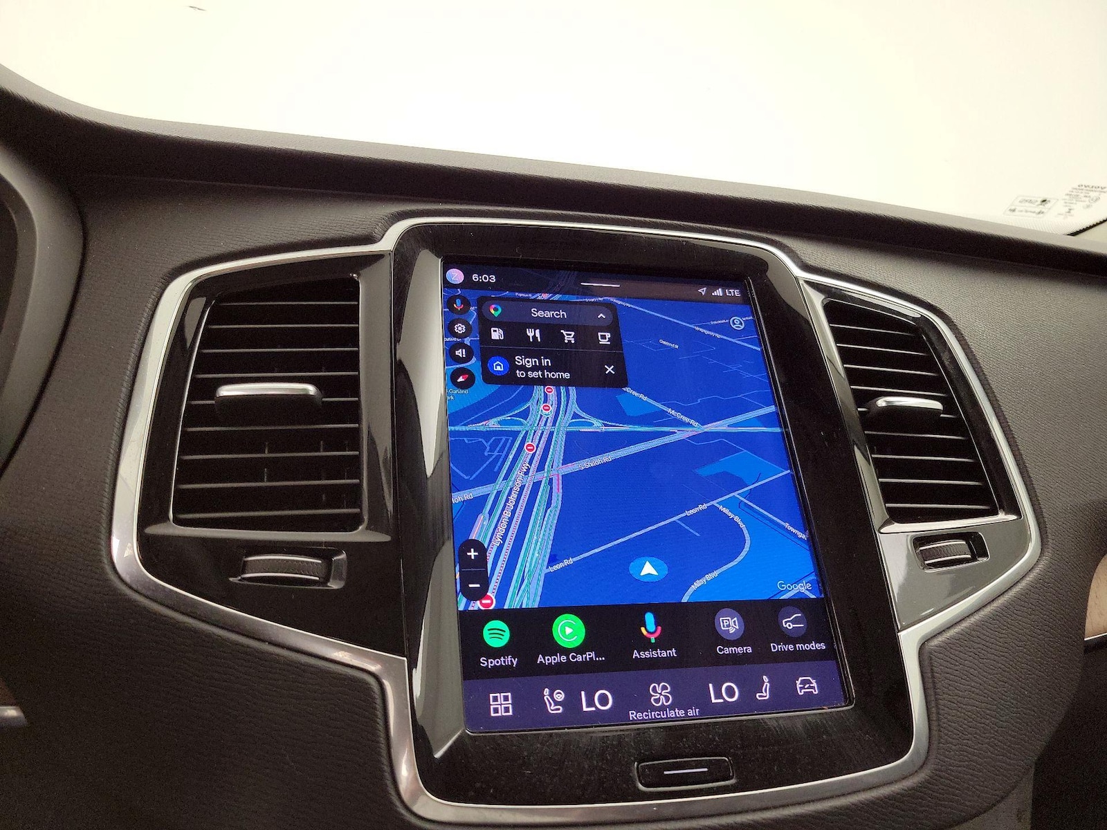 2023 Volvo XC90 Plus - Photo 15