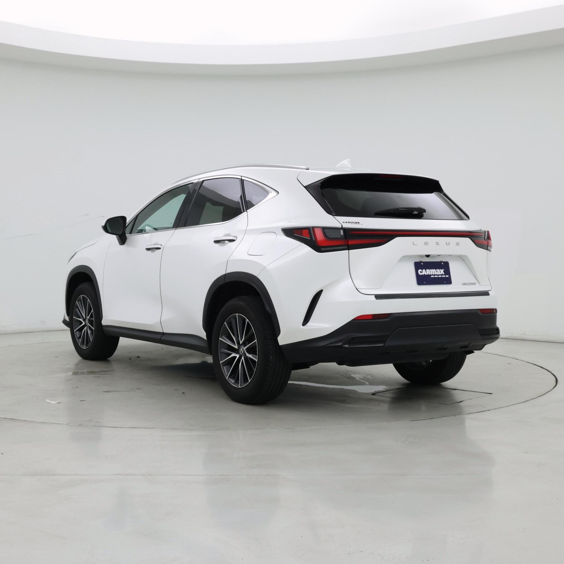 Thumbnail: 2024 Lexus NX - 2
