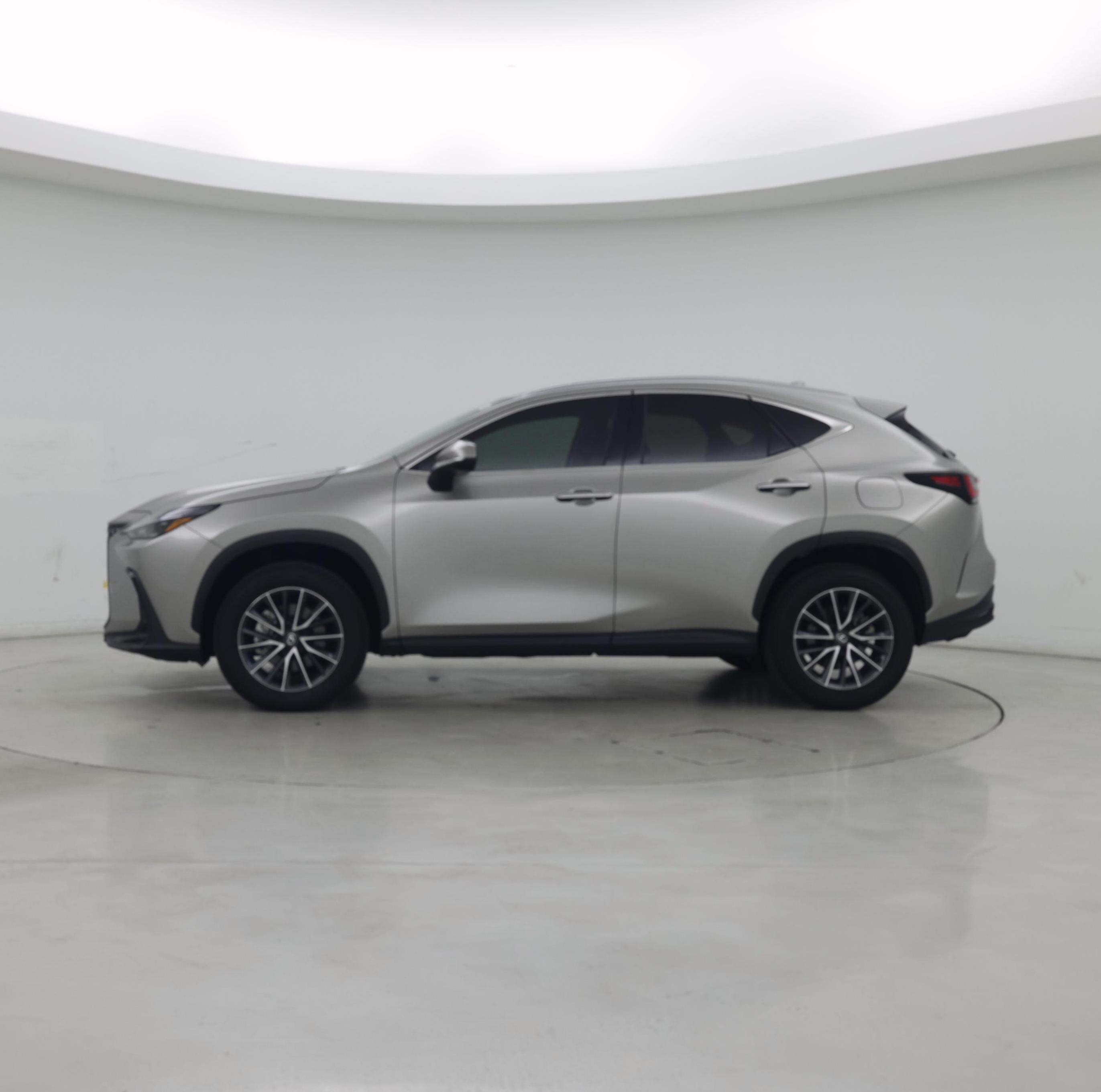 Thumbnail: 2025 Lexus NX - 3