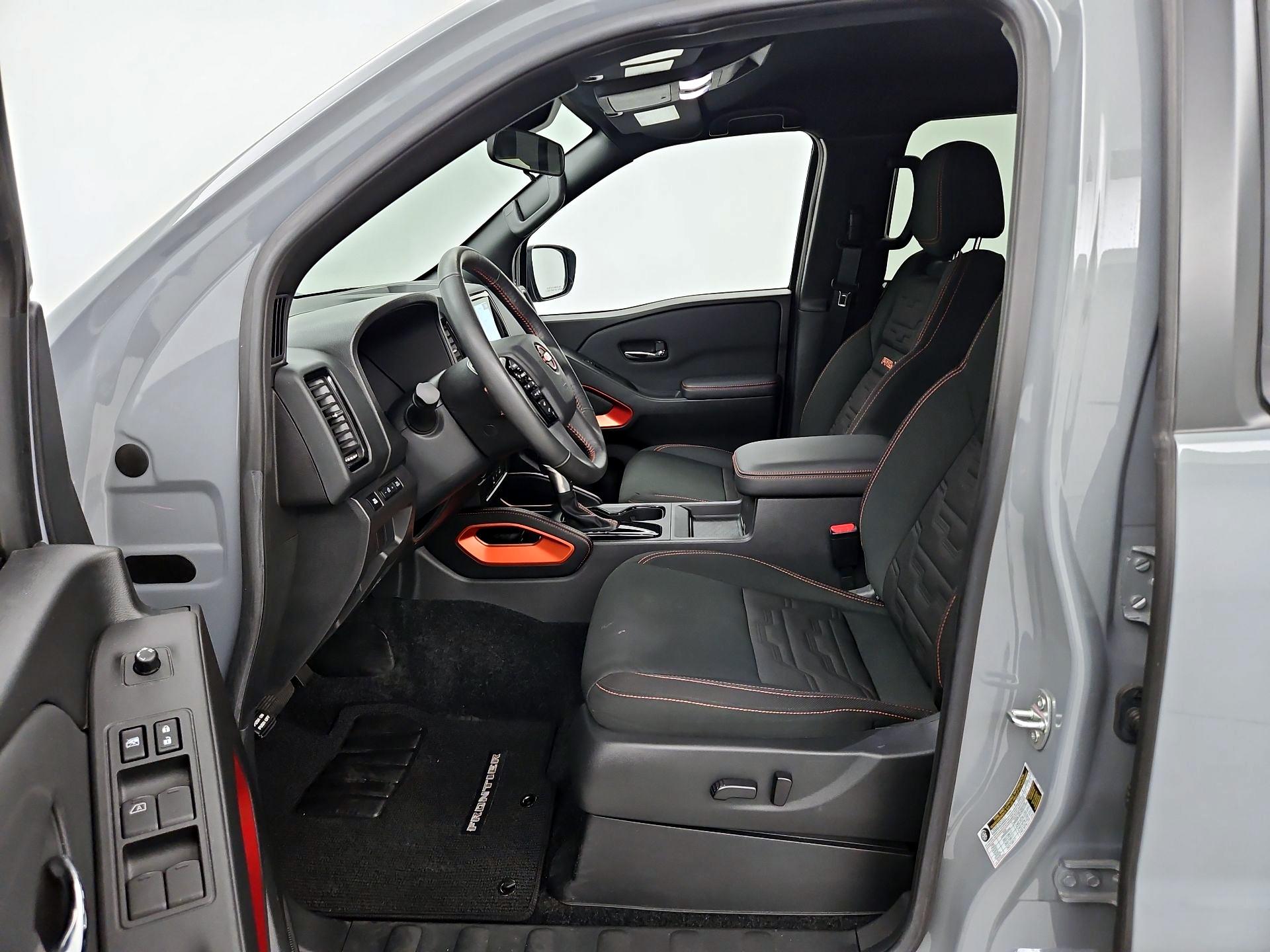 Thumbnail: 2024 Nissan Frontier - 11