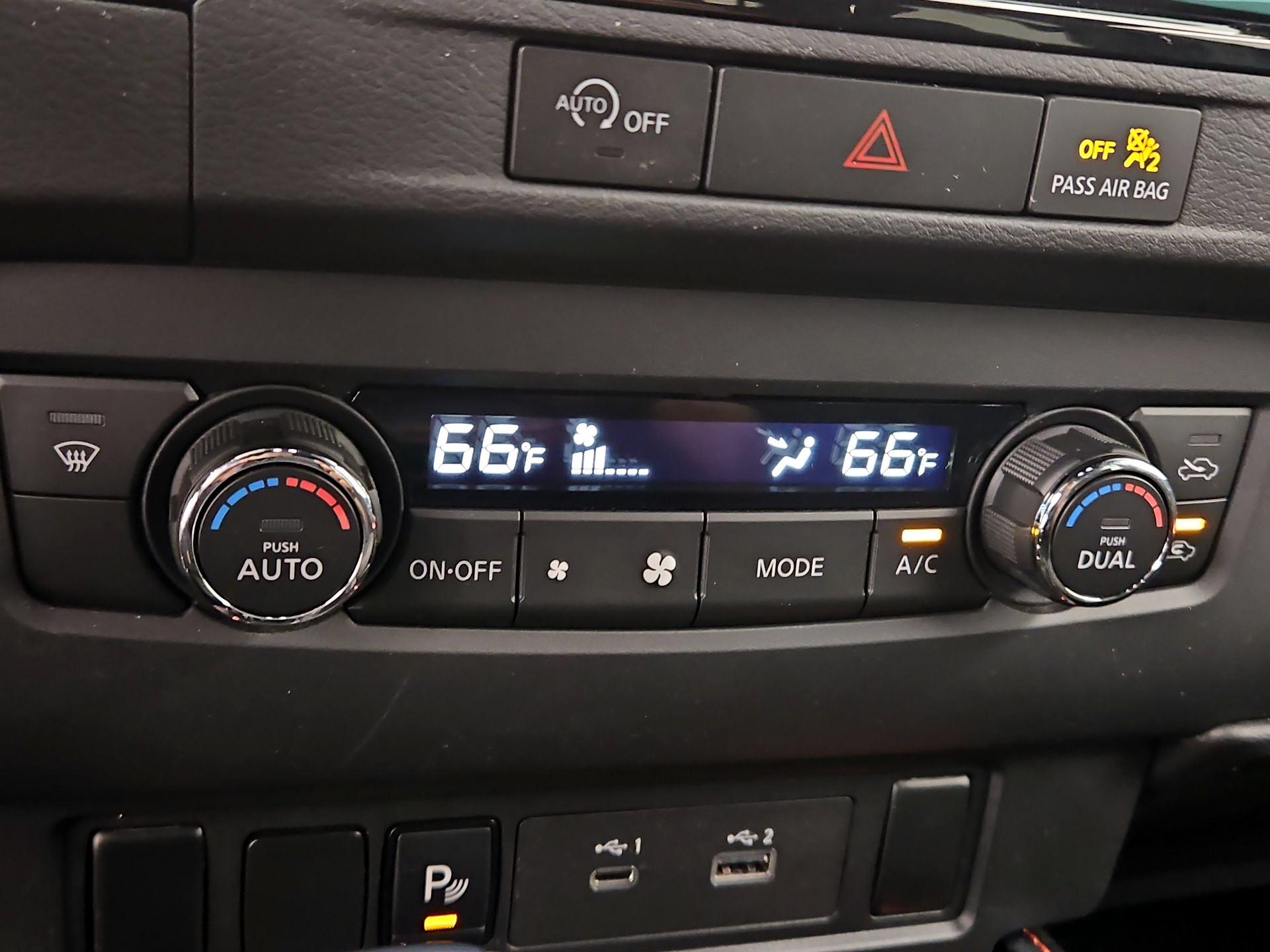 Thumbnail: 2024 Nissan Frontier - 17