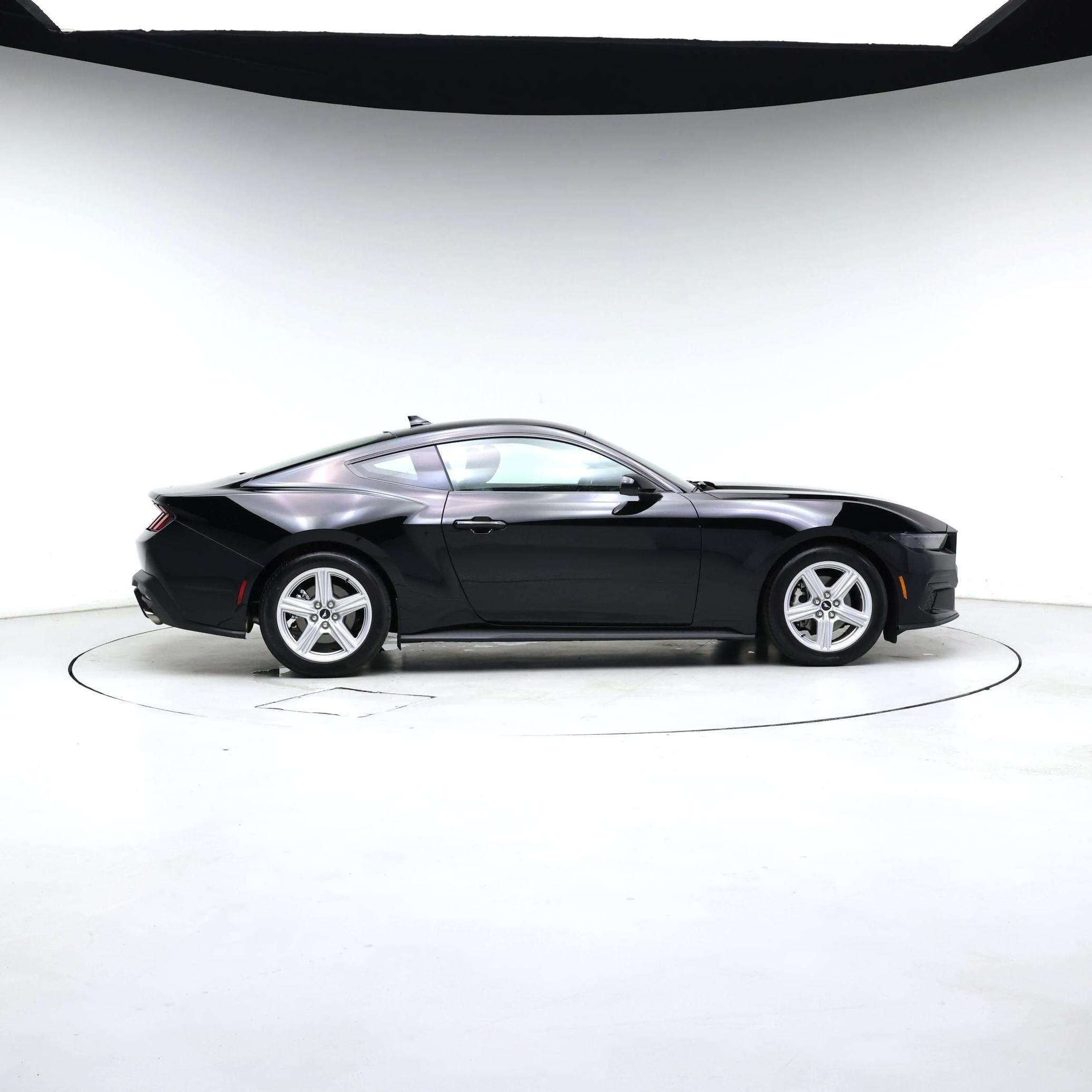 Thumbnail: 2026 Ford Mustang - 3