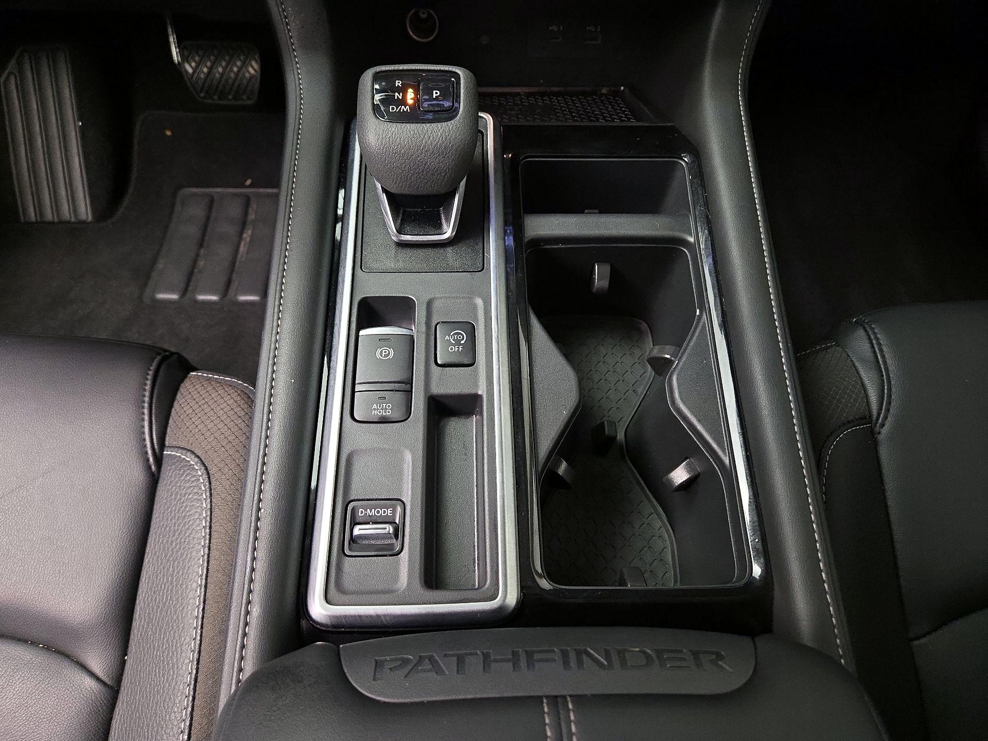 Thumbnail: 2025 Nissan Pathfinder - 18