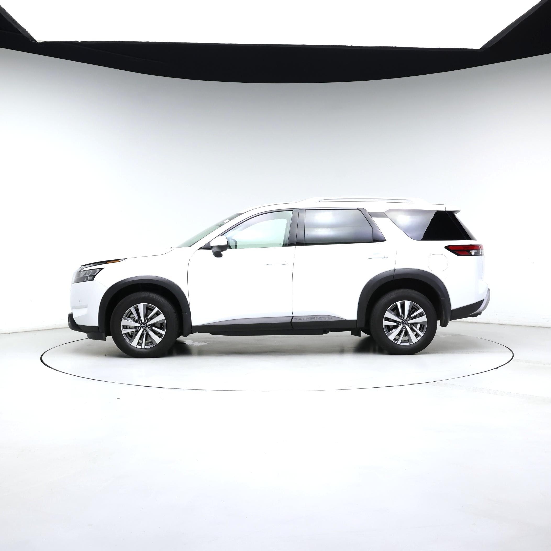 Thumbnail: 2025 Nissan Pathfinder - 3