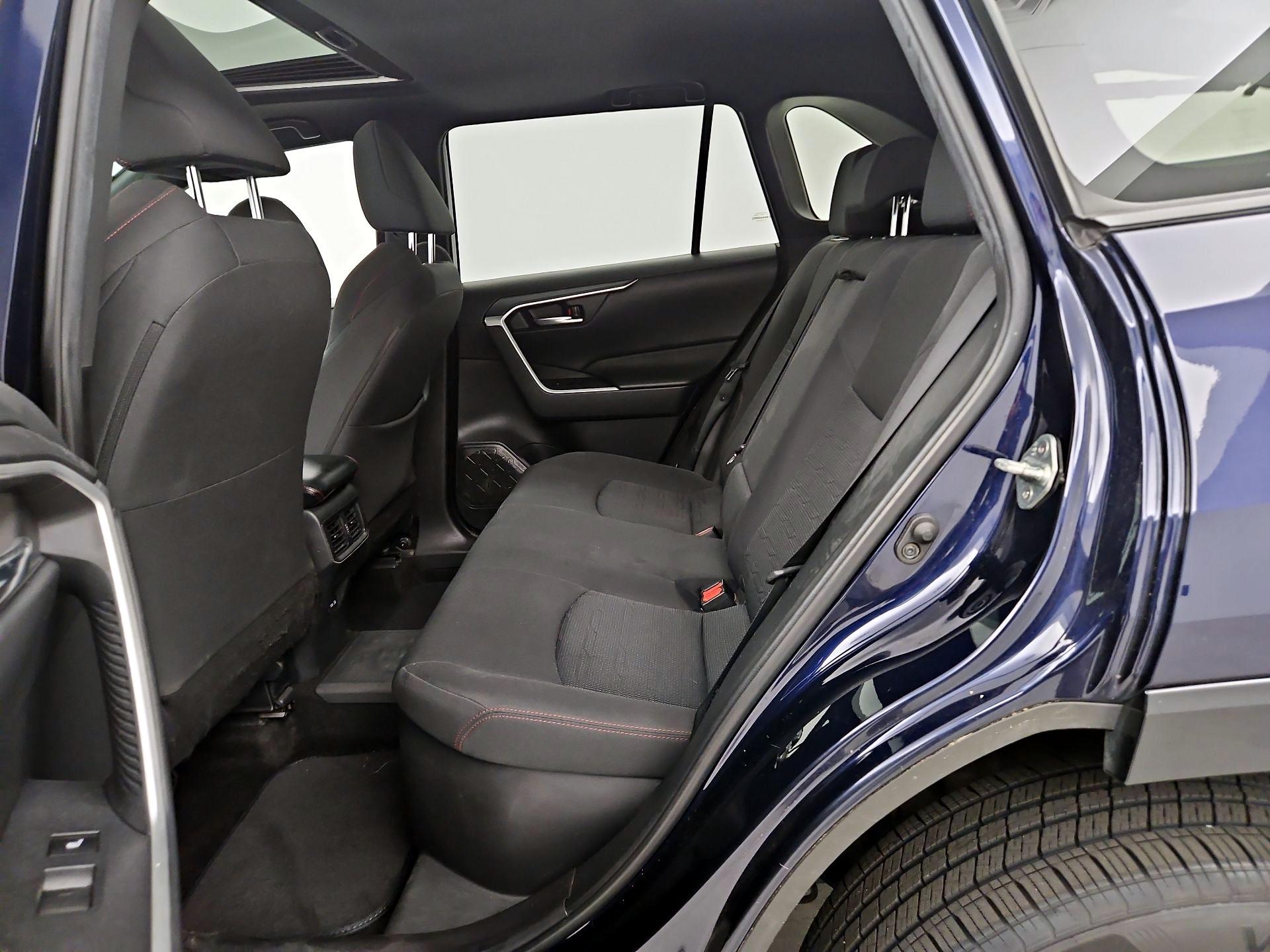 Thumbnail: 2023 Toyota RAV4 - 20