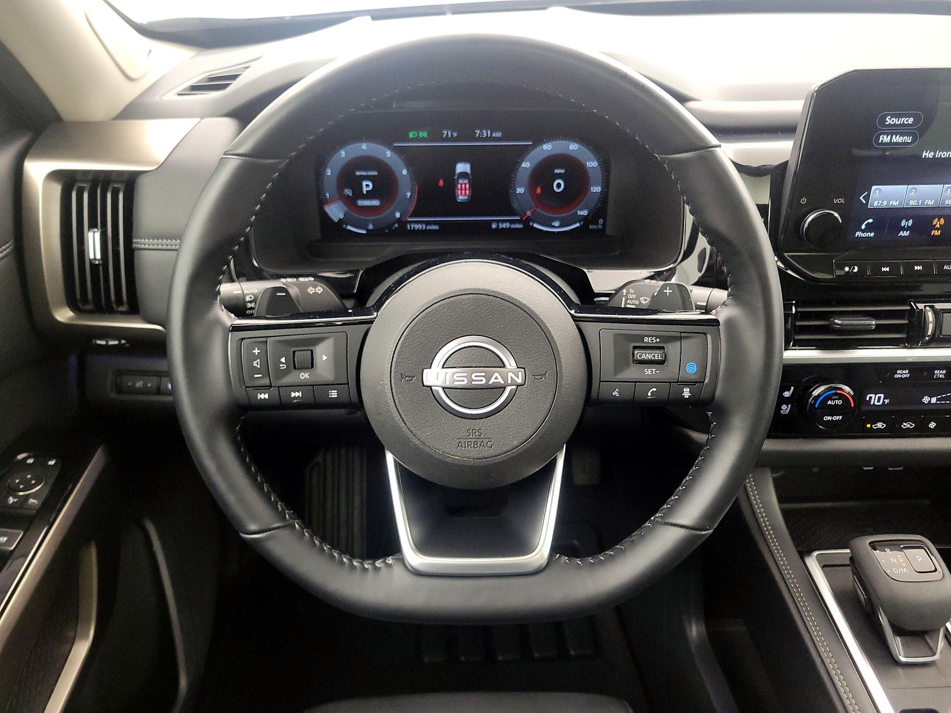 Thumbnail: 2025 Nissan Pathfinder - 10