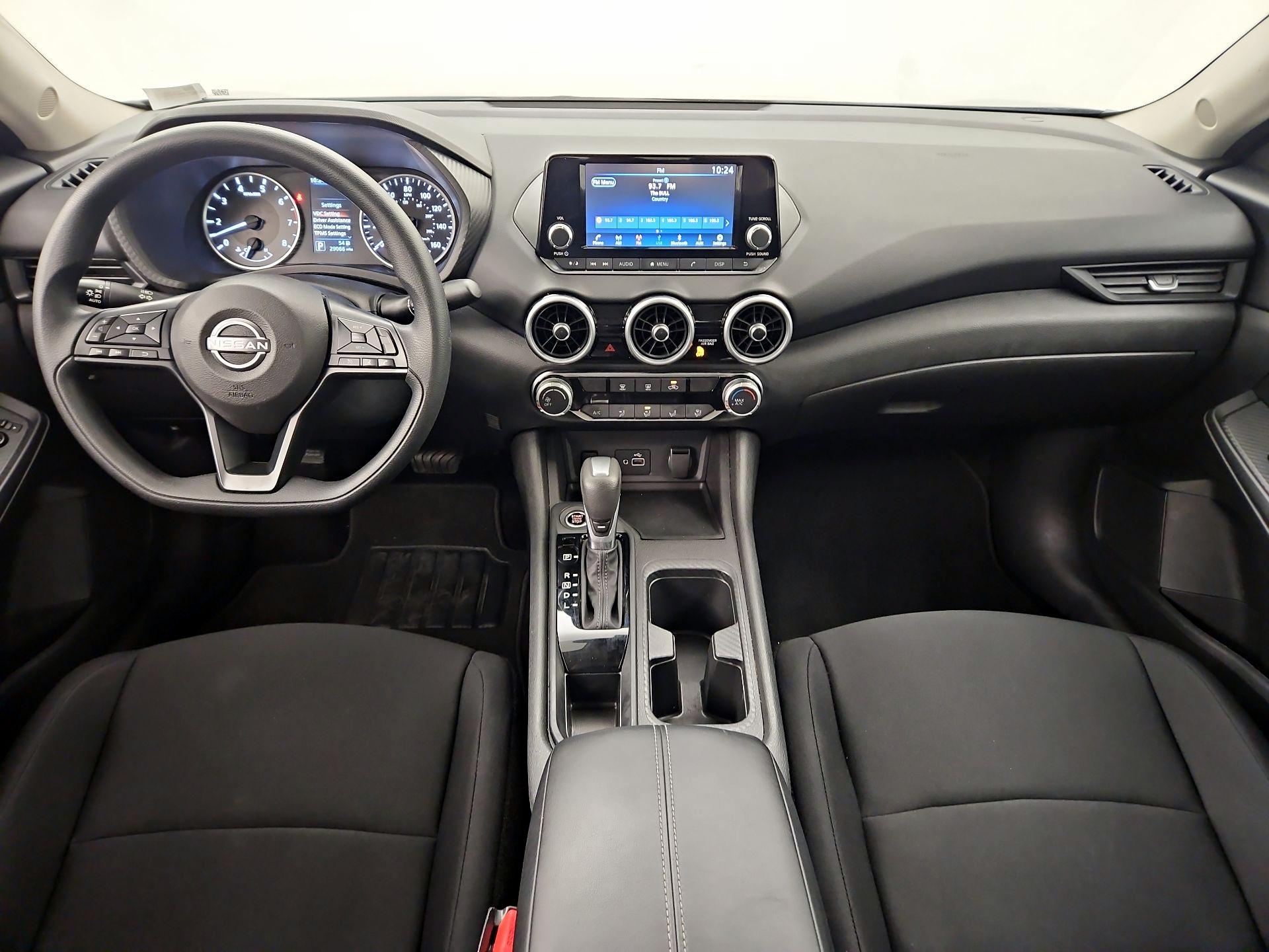 Thumbnail: 2025 Nissan Sentra - 9