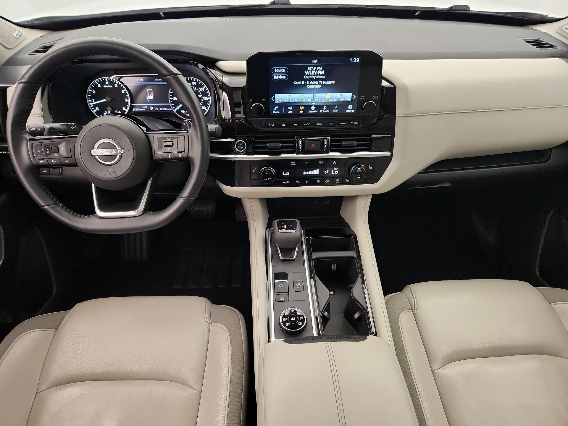 Thumbnail: 2023 Nissan Pathfinder - 9