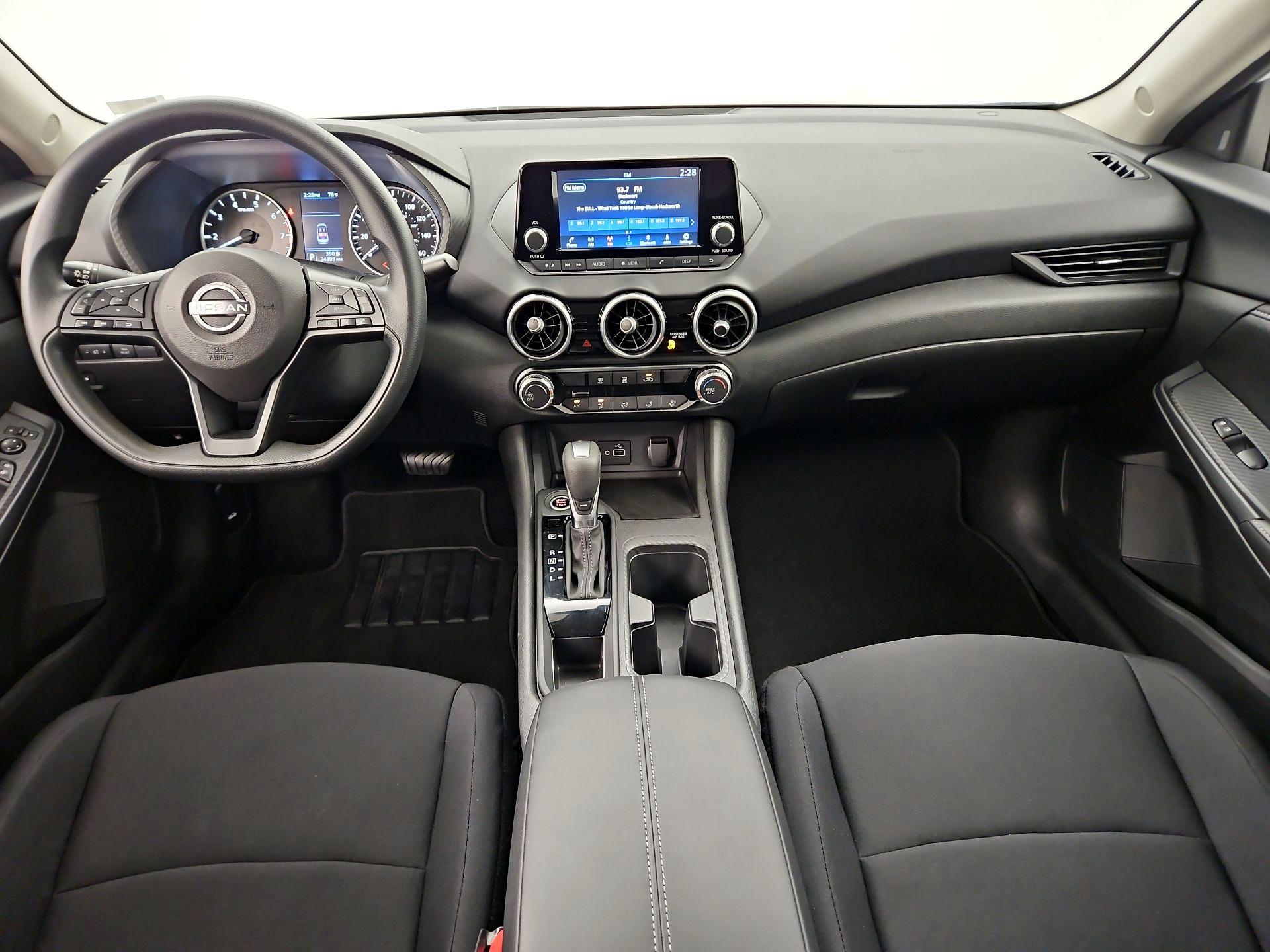 Thumbnail: 2025 Nissan Sentra - 9
