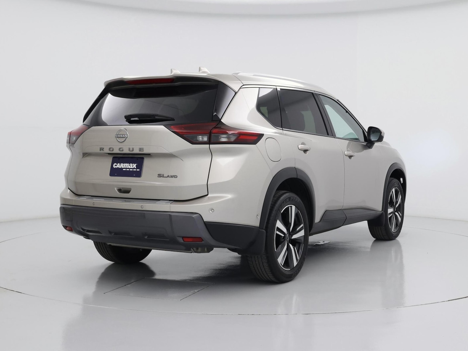 2025 Nissan Rogue SL - Photo 9