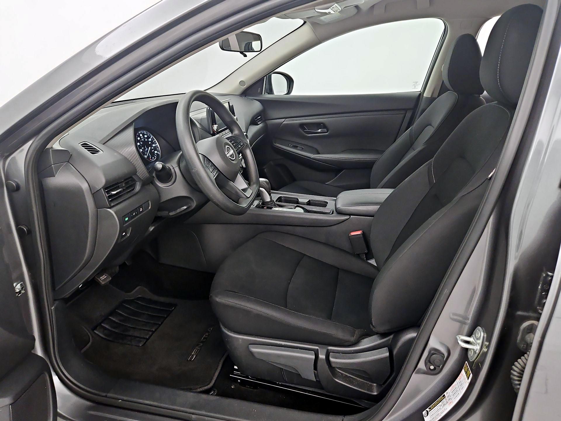 Thumbnail: 2025 Nissan Sentra - 11