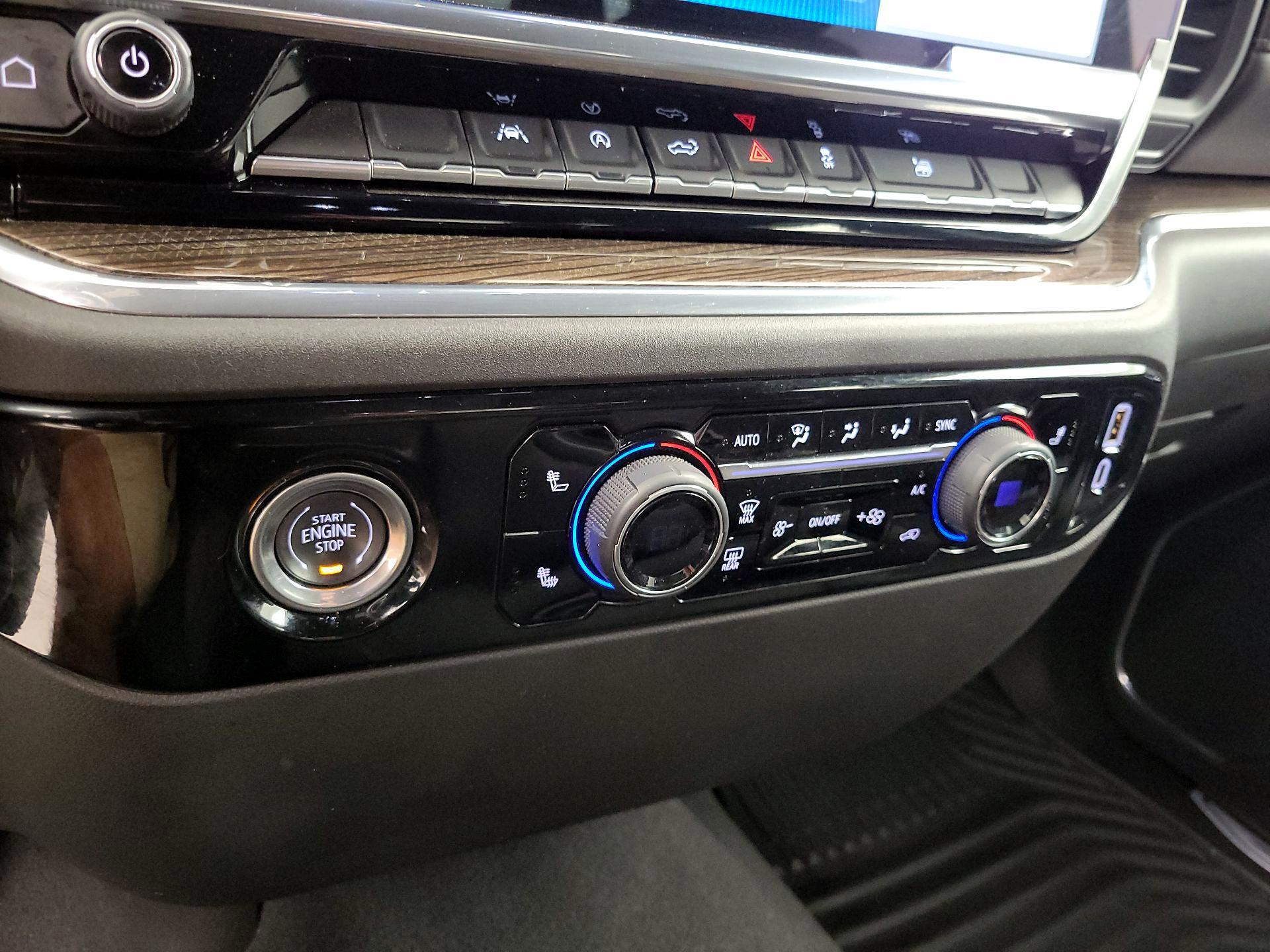 Thumbnail: 2024 Chevrolet Silverado 1500 - 17