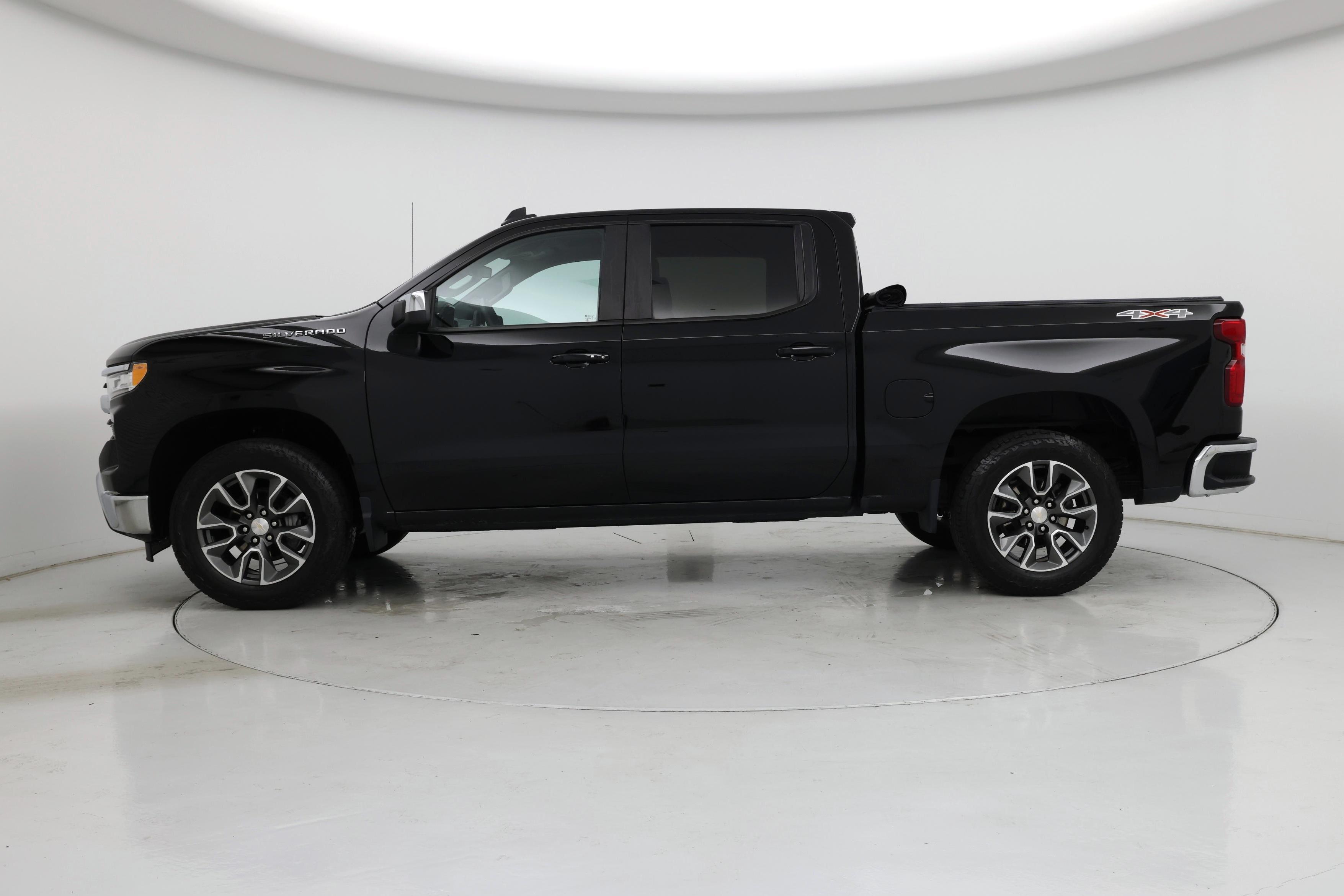 Thumbnail: 2024 Chevrolet Silverado 1500 - 3