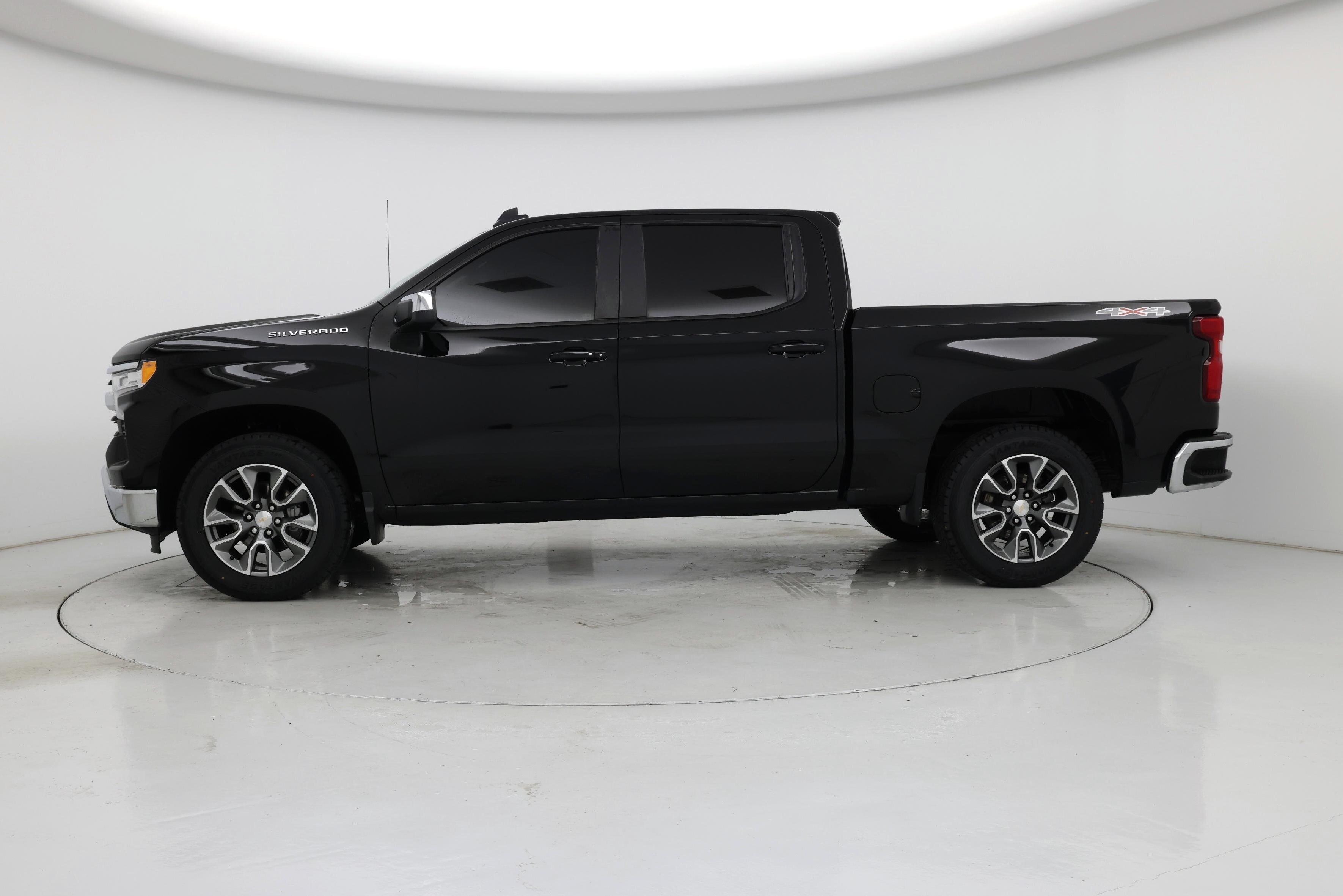 Thumbnail: 2024 Chevrolet Silverado 1500 - 3