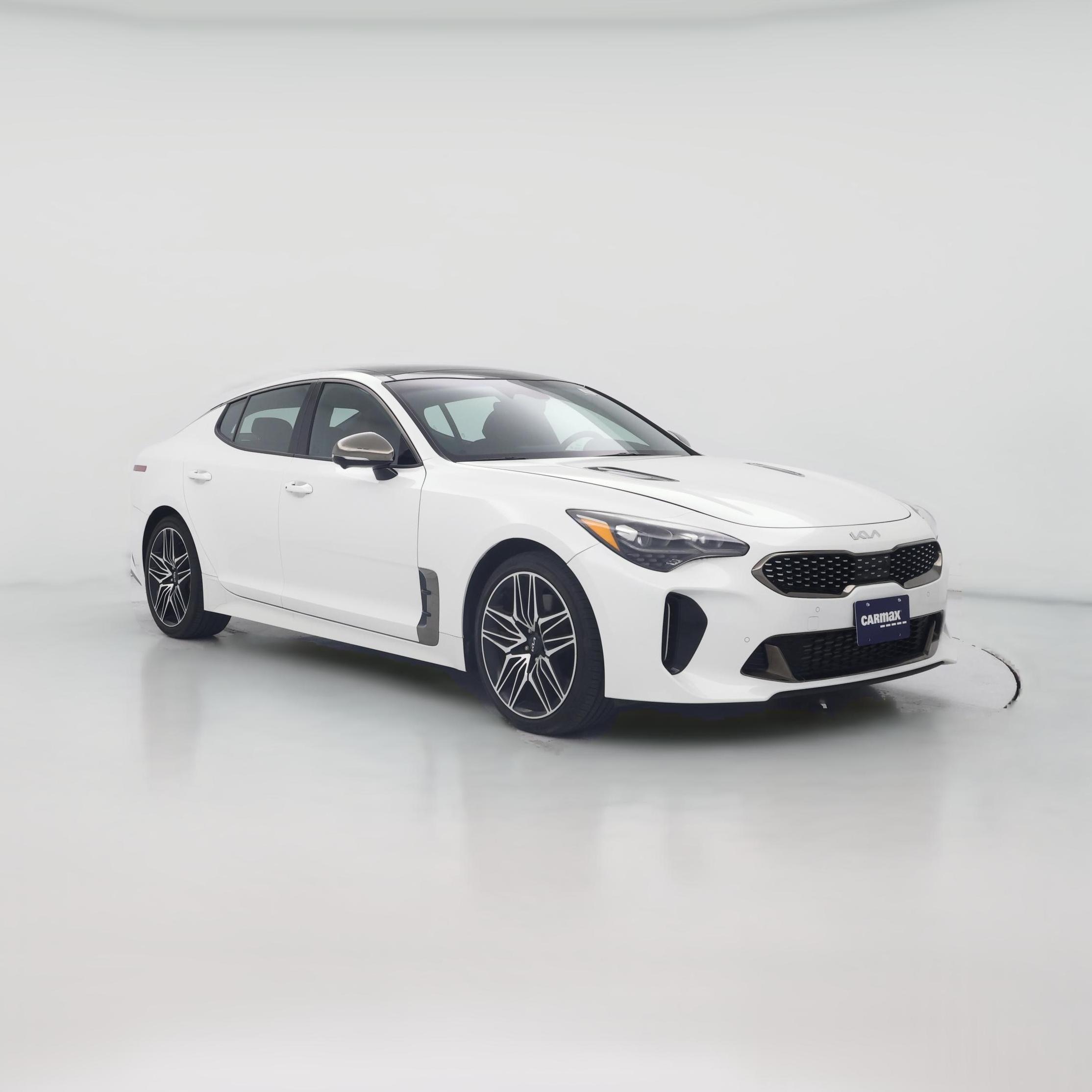 Thumbnail: 2023 Kia Stinger - 1