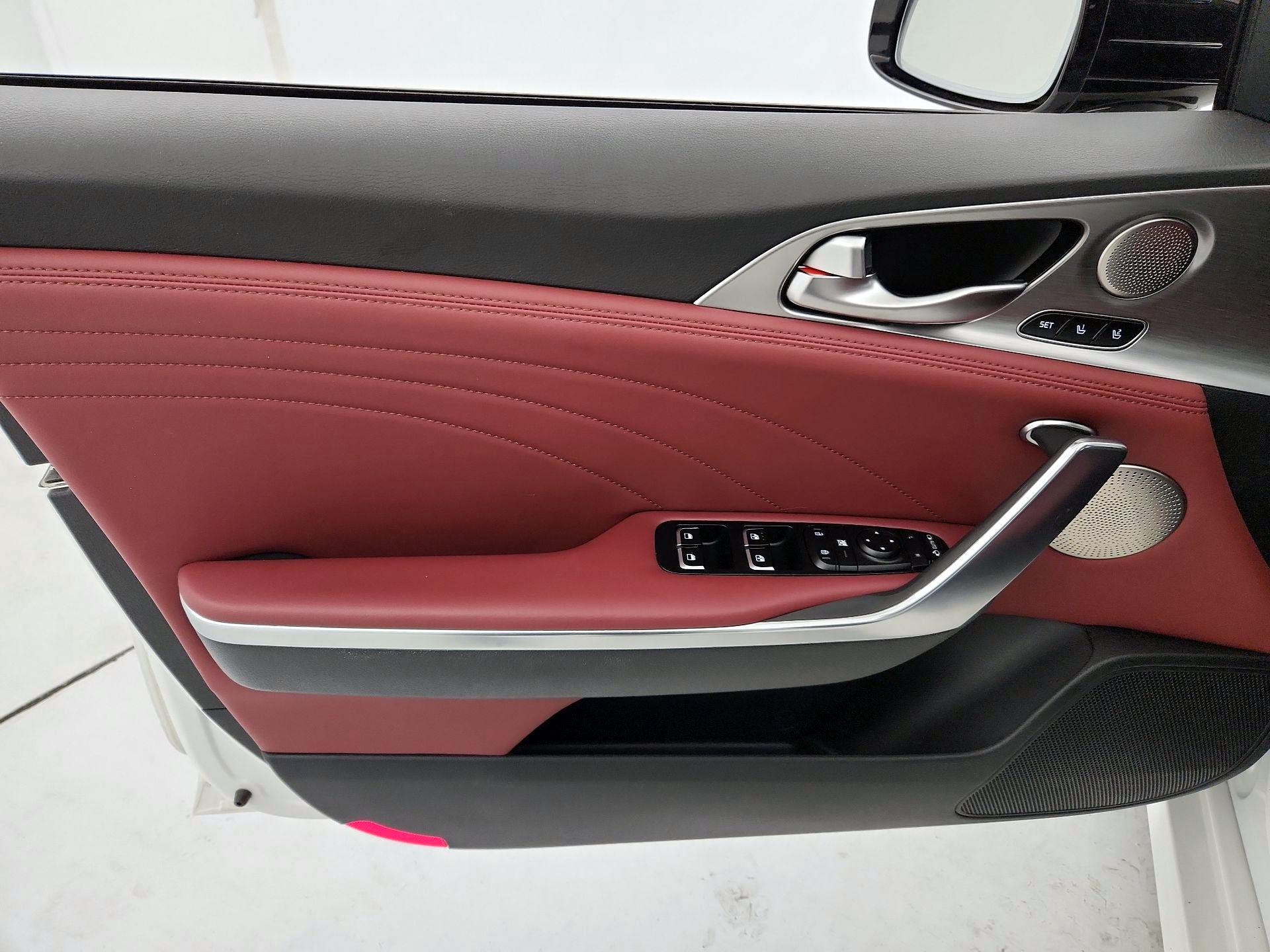 Thumbnail: 2023 Kia Stinger - 12