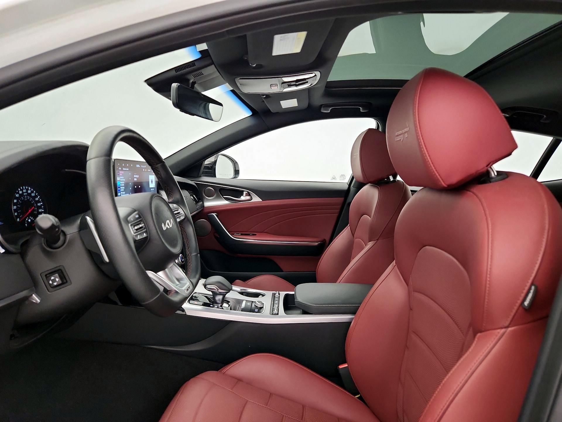 Thumbnail: 2023 Kia Stinger - 19