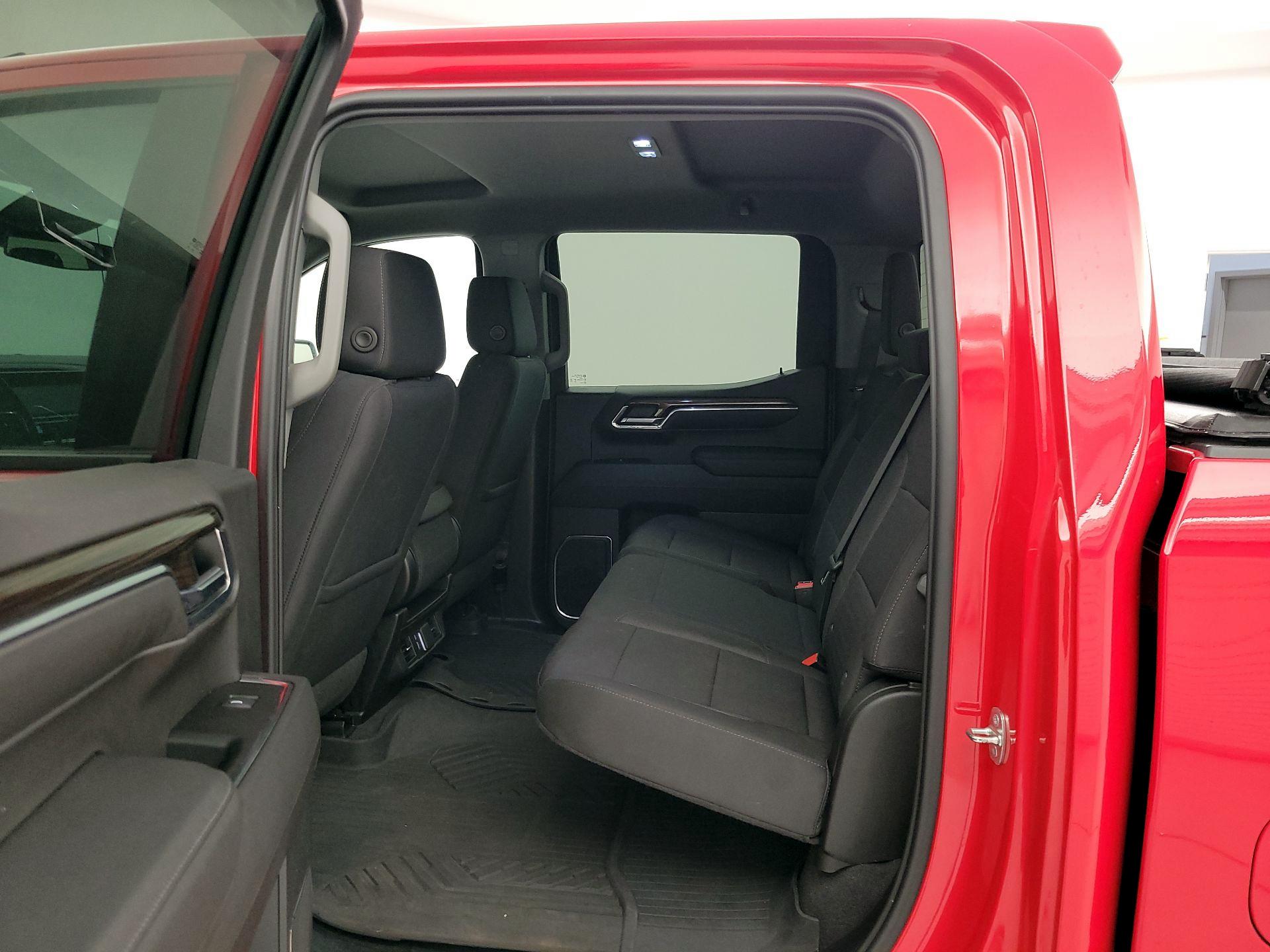 Thumbnail: 2024 Chevrolet Silverado 1500 - 20