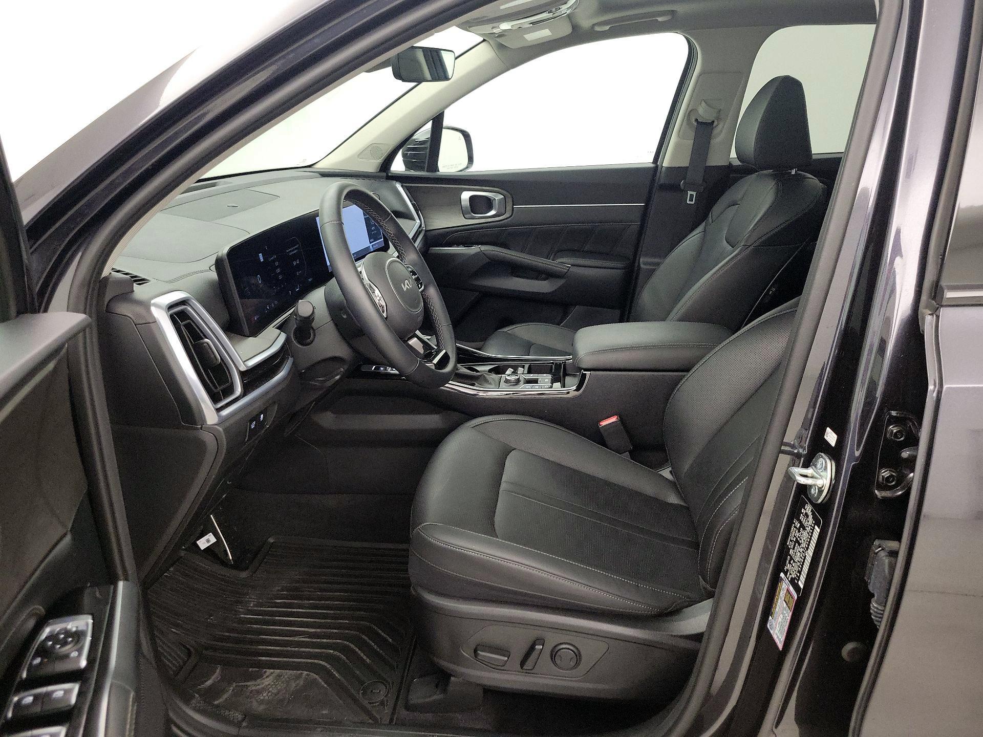 Thumbnail: 2025 Kia Sorento - 11
