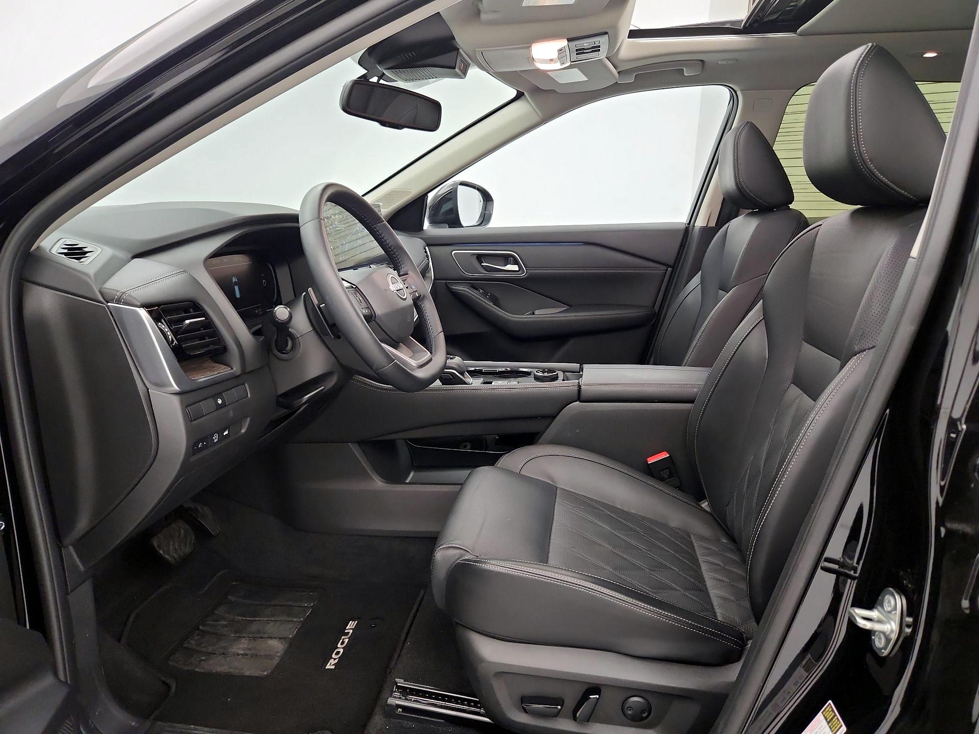 Thumbnail: 2025 Nissan Rogue - 11