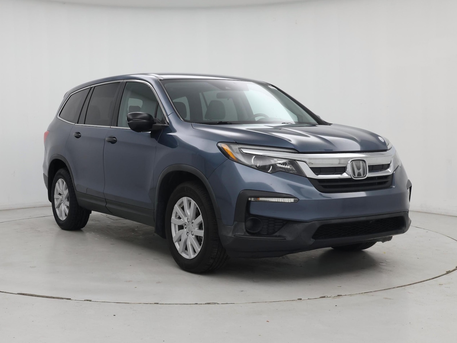 2019 Honda Pilot LX - Photo 2