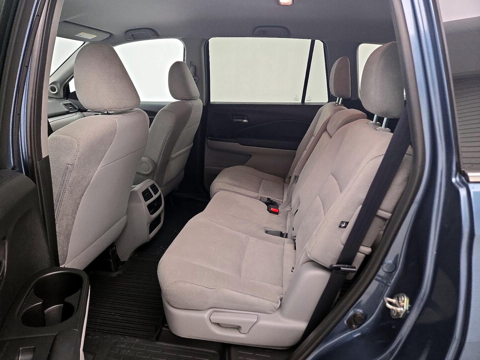 2019 Honda Pilot LX - Photo 20