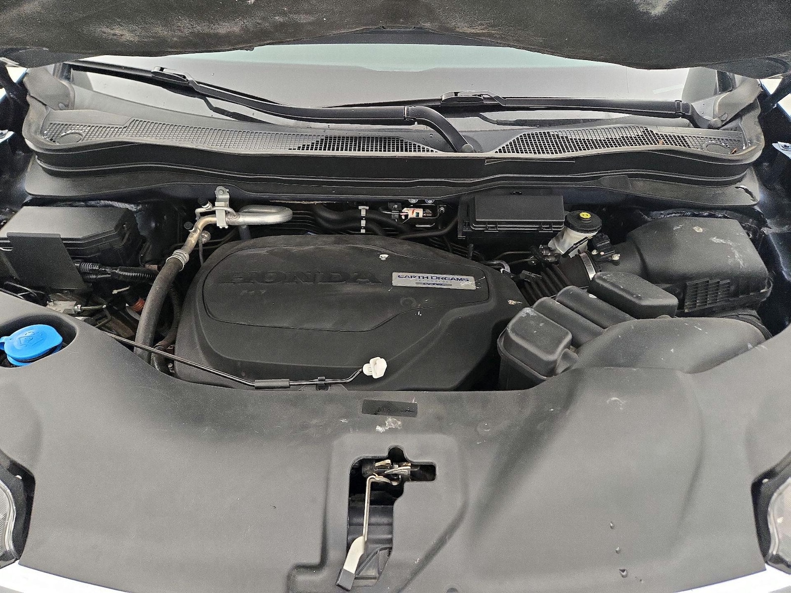 2019 Honda Pilot LX - Photo 24