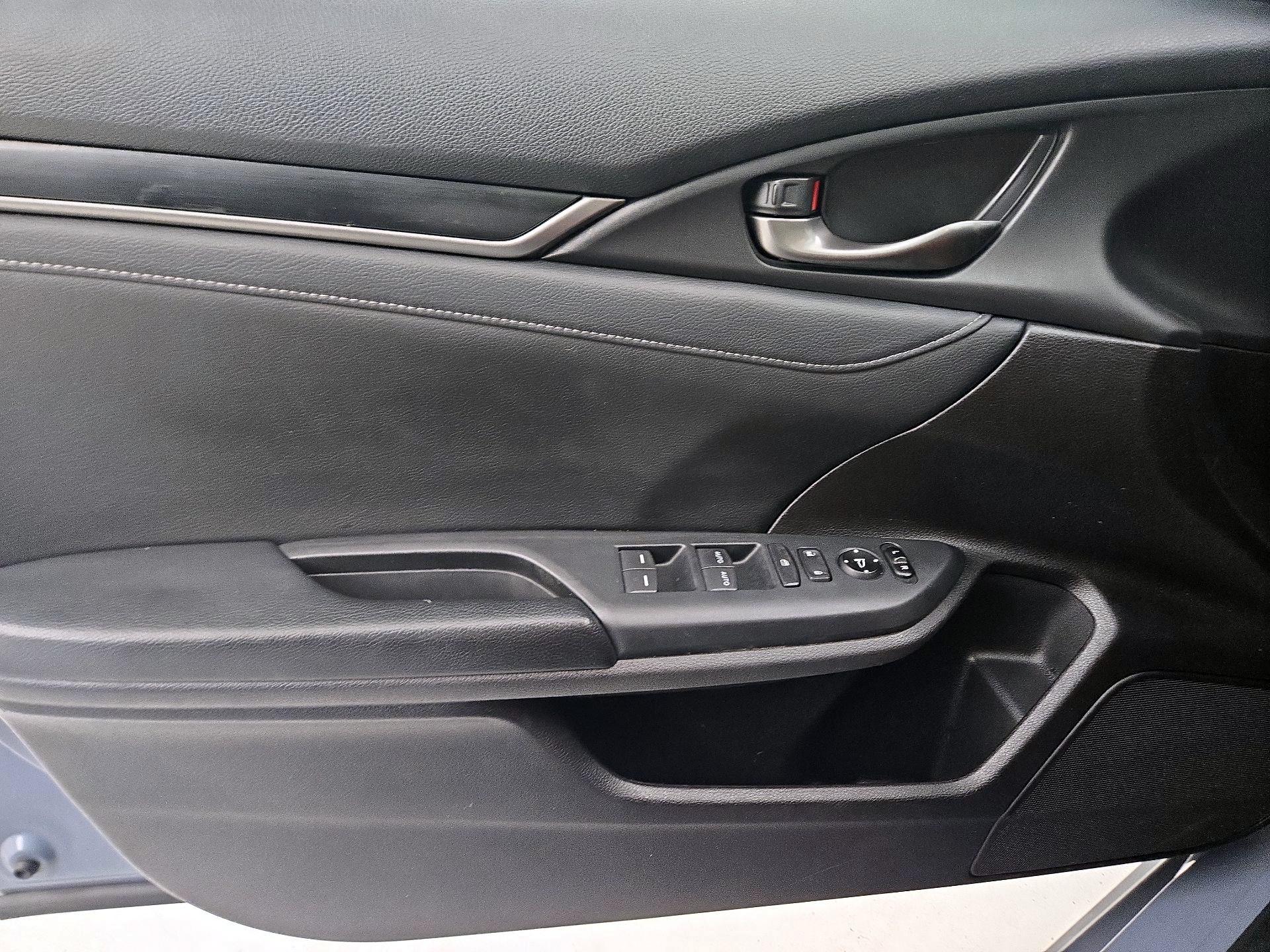 Thumbnail: 2020 Honda Civic - 12