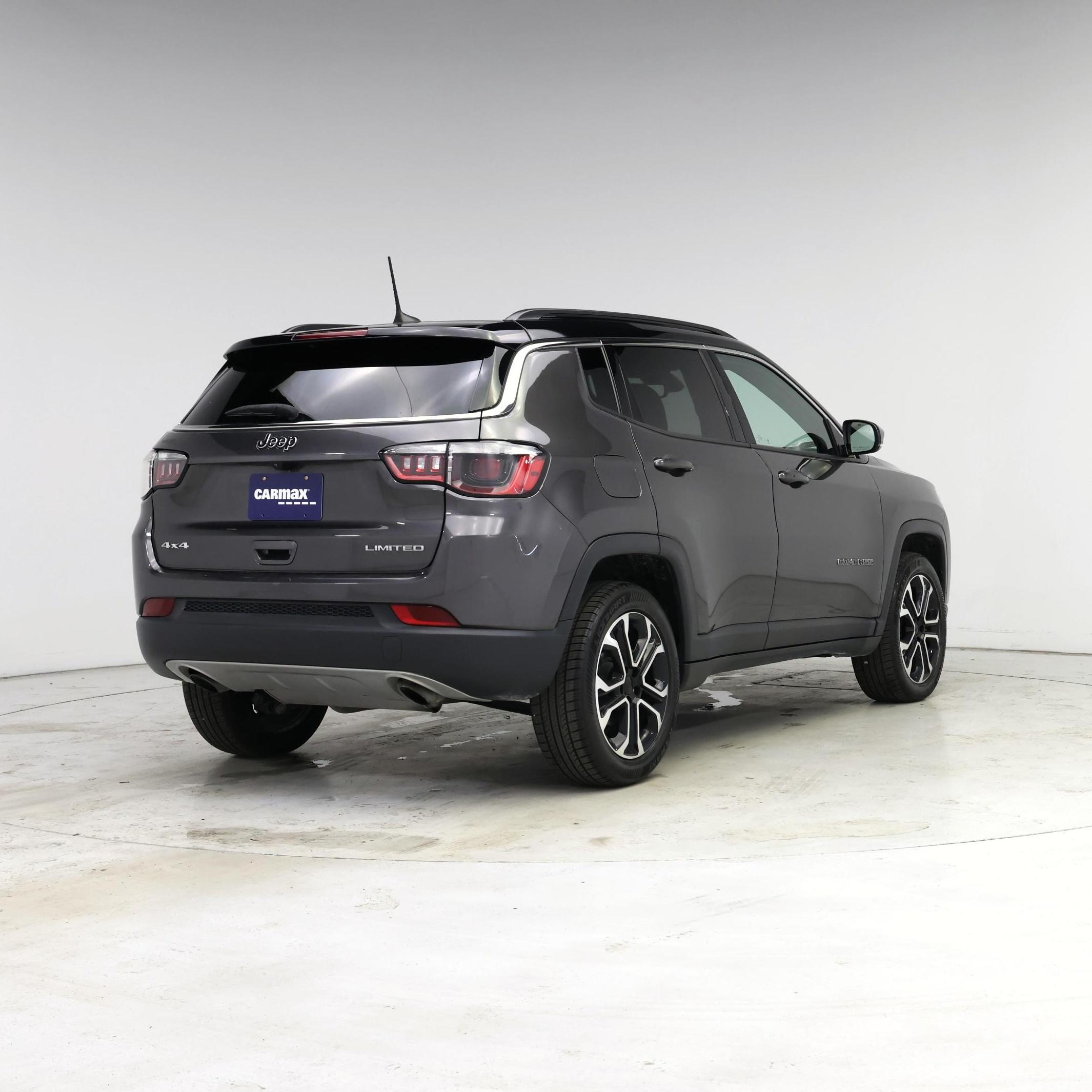 Thumbnail: 2023 Jeep Compass - 8